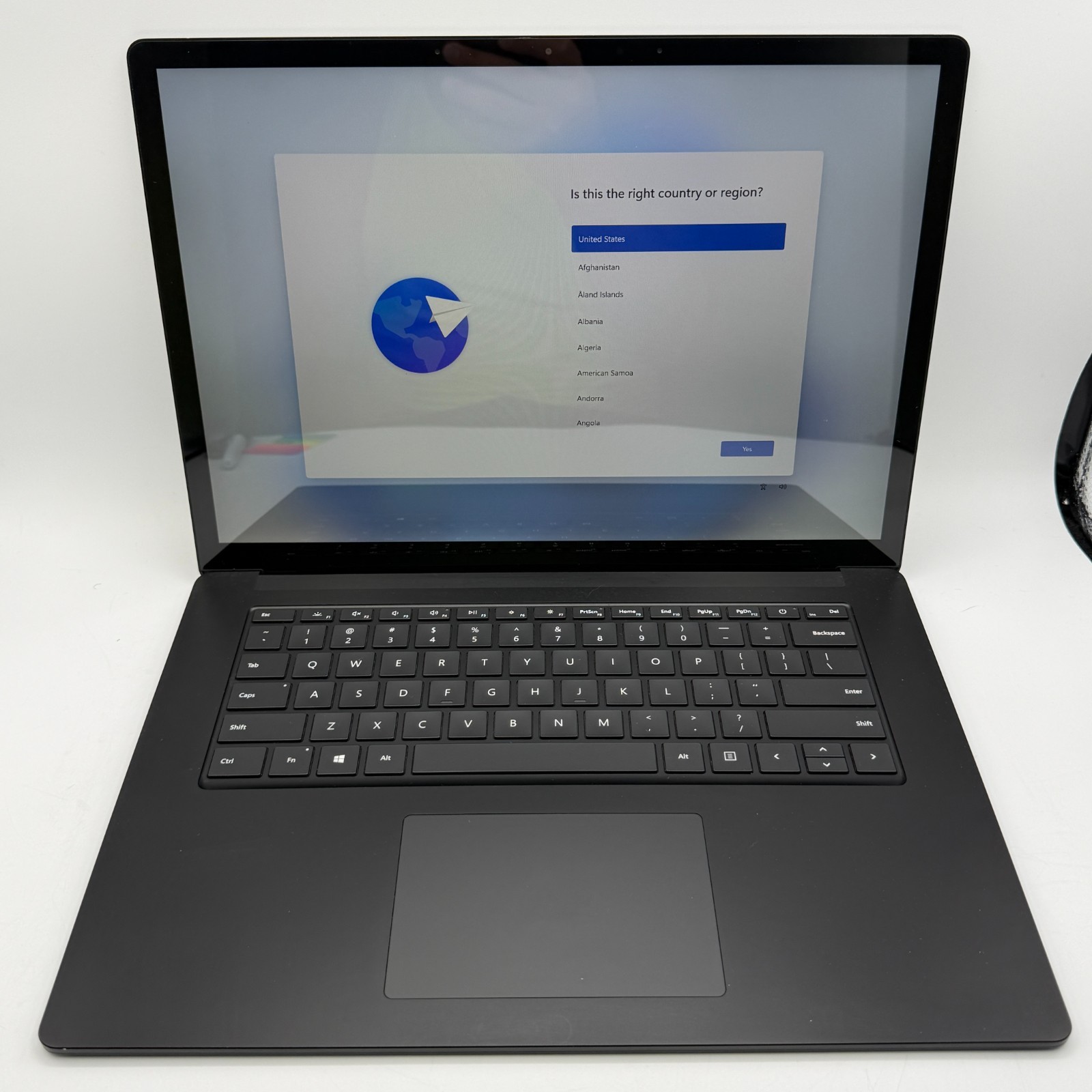 Microsoft Surface Laptop 3, 1872 i7-1065G7 1.30GHz 16GB RAM 512GB SSD Win 11 Pro