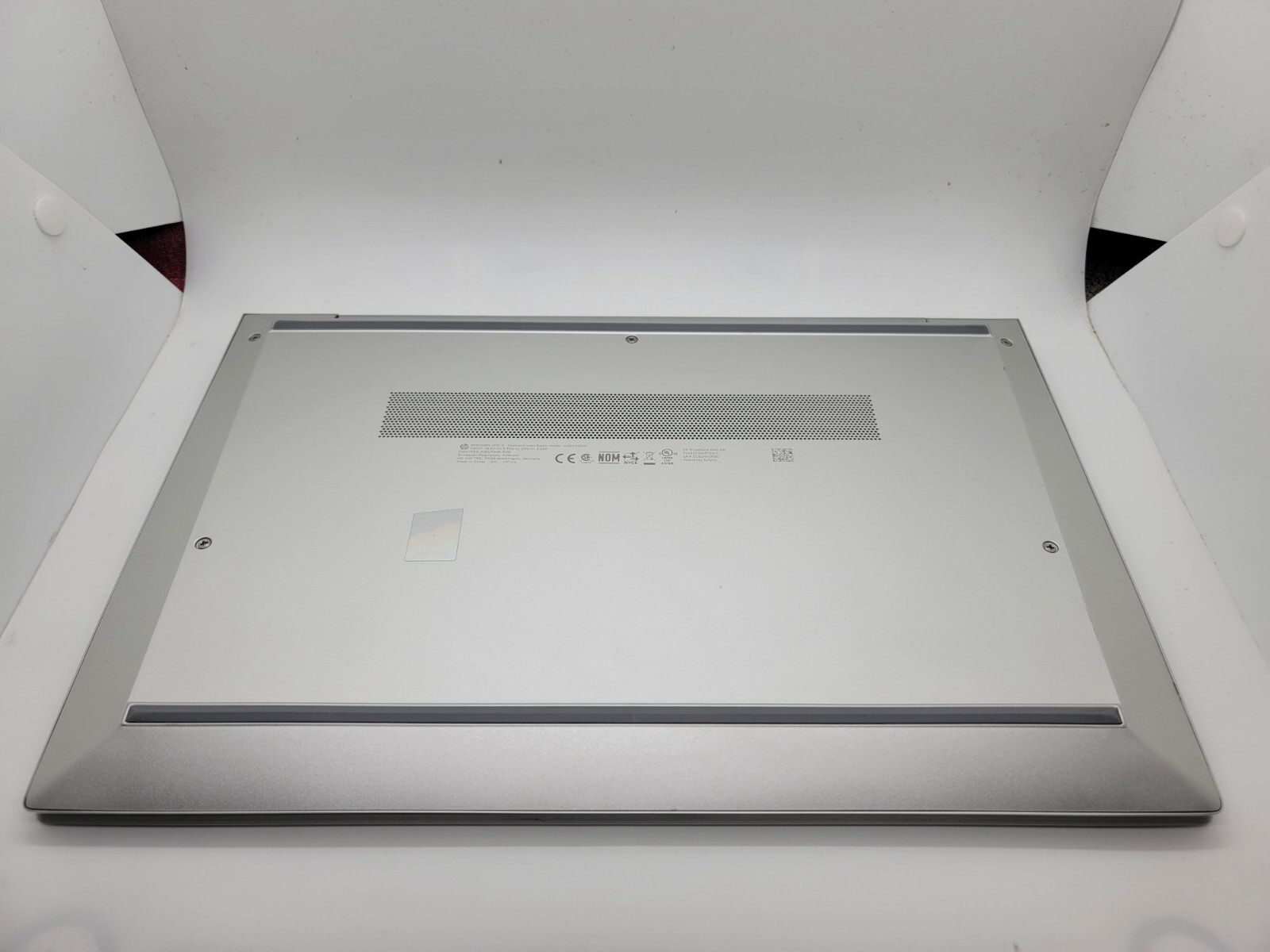 HP ELITEBOOK 840 G8 | i7-1185G7 | 3.00GHz | 8GB RAM | OPEN BIOS | GOOD BATTERY