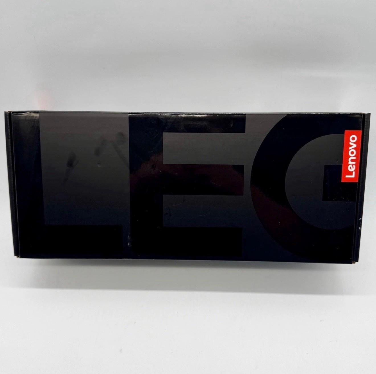 Lenovo Legion Go 8.8″ AMD Ryzen Z1 Extreme 16GB RAM 1TB SSD Handheld Console