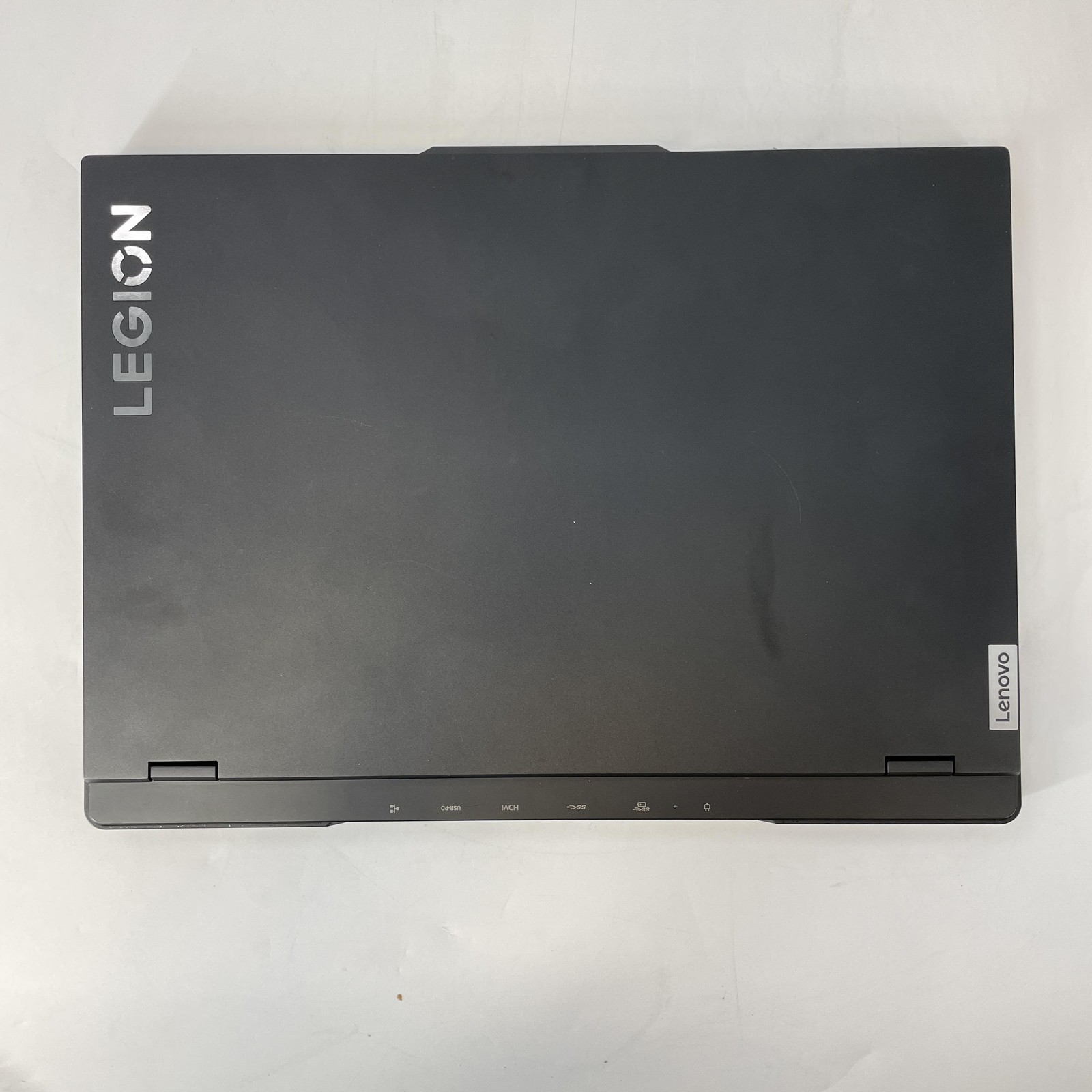 Lenovo Legion Pro 7i Gen 9 16 240Hz QHD+ 2.2GHz i9-14900HX 32GB 1TB/1TB RTX 4080