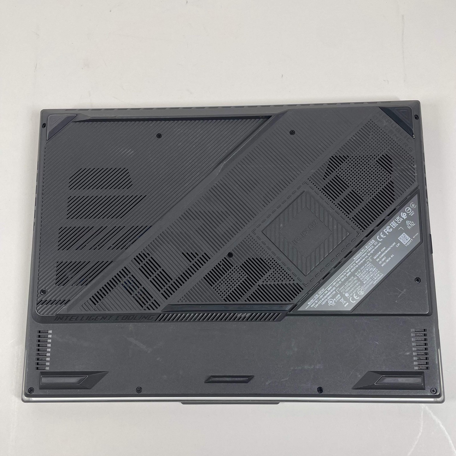 Asus ROG Strix G16 G614 16″ i9-14900HX 2.2GHz 16GB RAM 1TB SSD GeForce RTX 4060