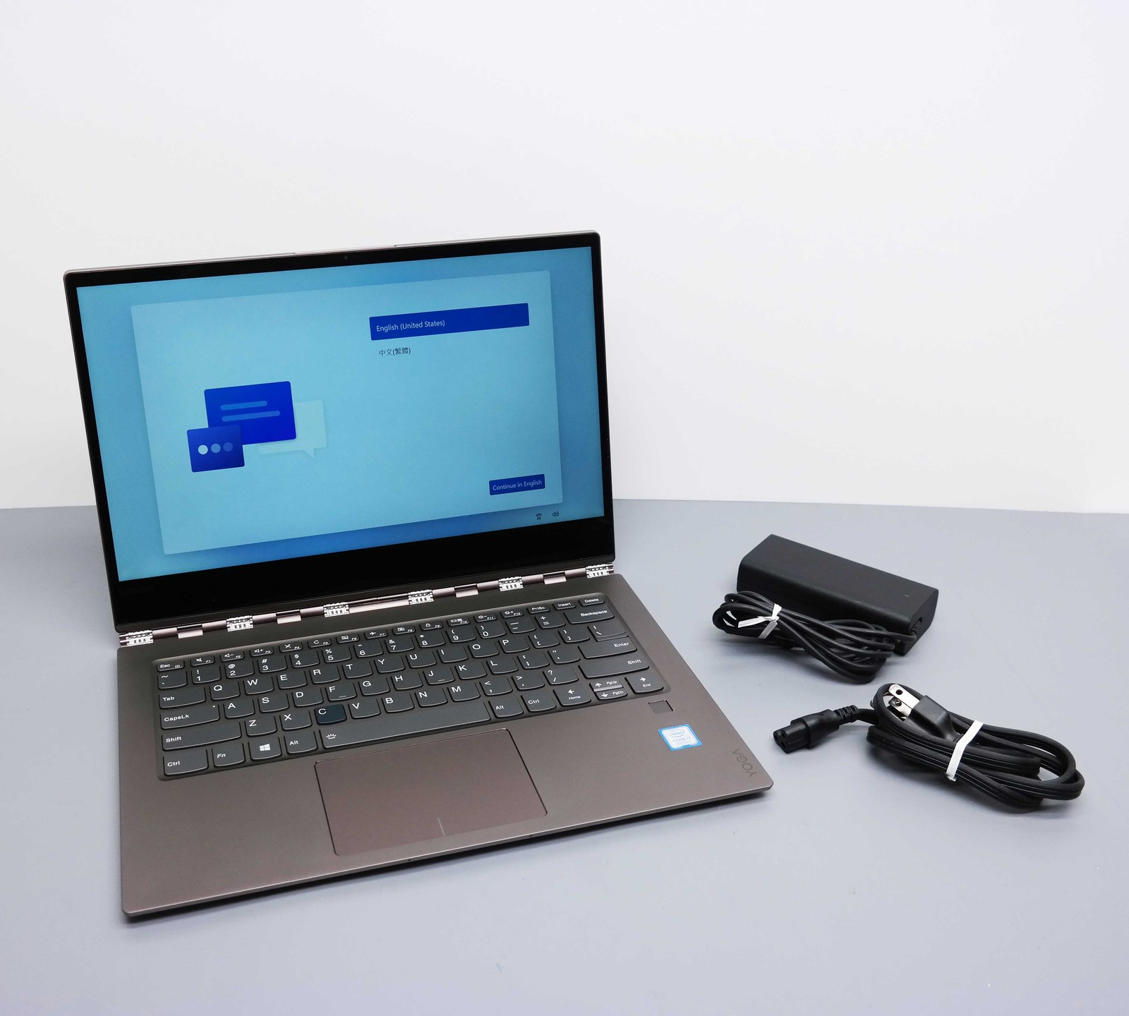 Lenovo Yoga 920 13.9″ i7-8550U 8GB 256GB Bronze READ