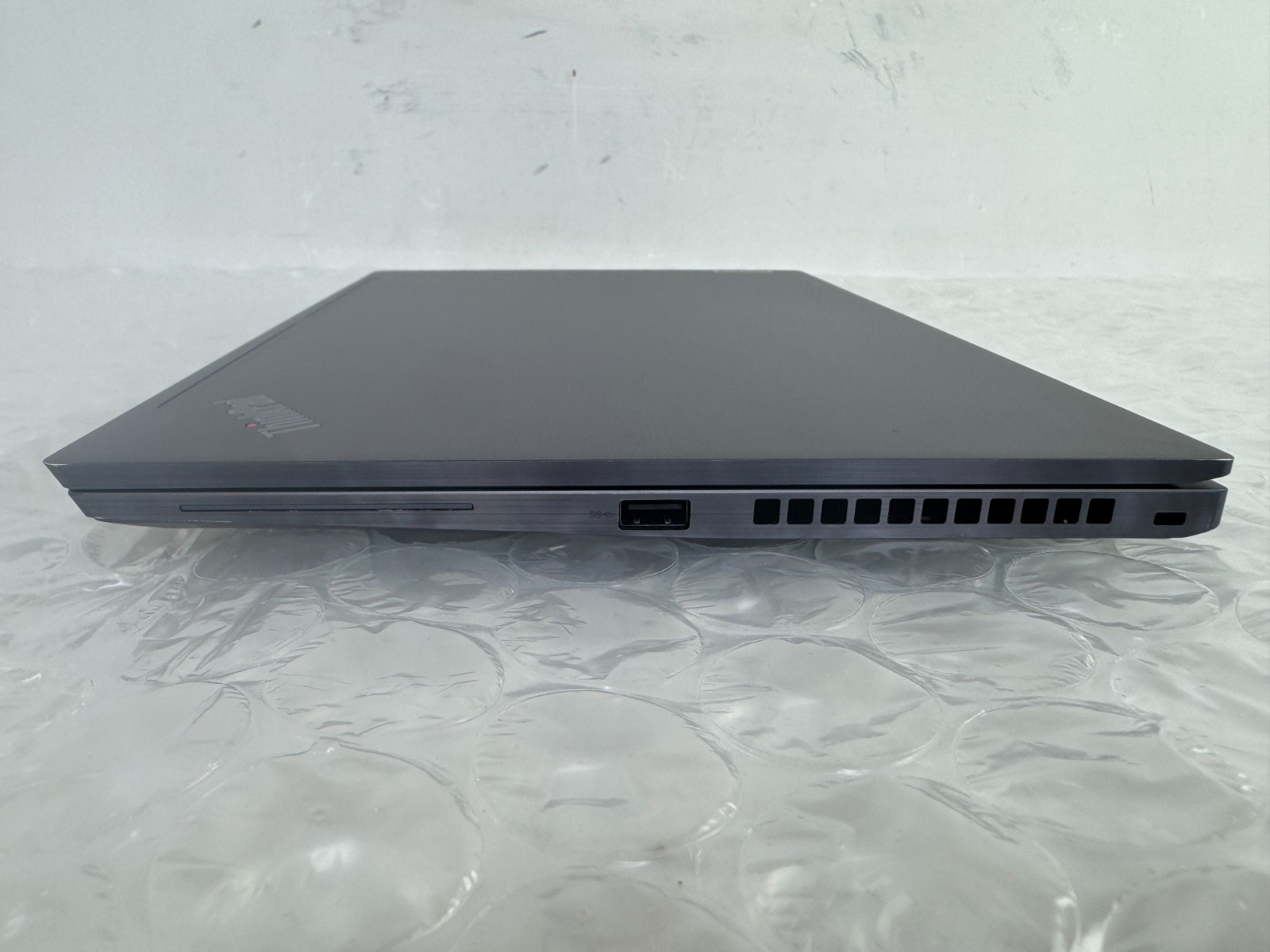 Lenovo ThinkPad T14s Gen 2 i7-1185G7 16GB 512GB SSD 14″ FHD Win 11 Pro