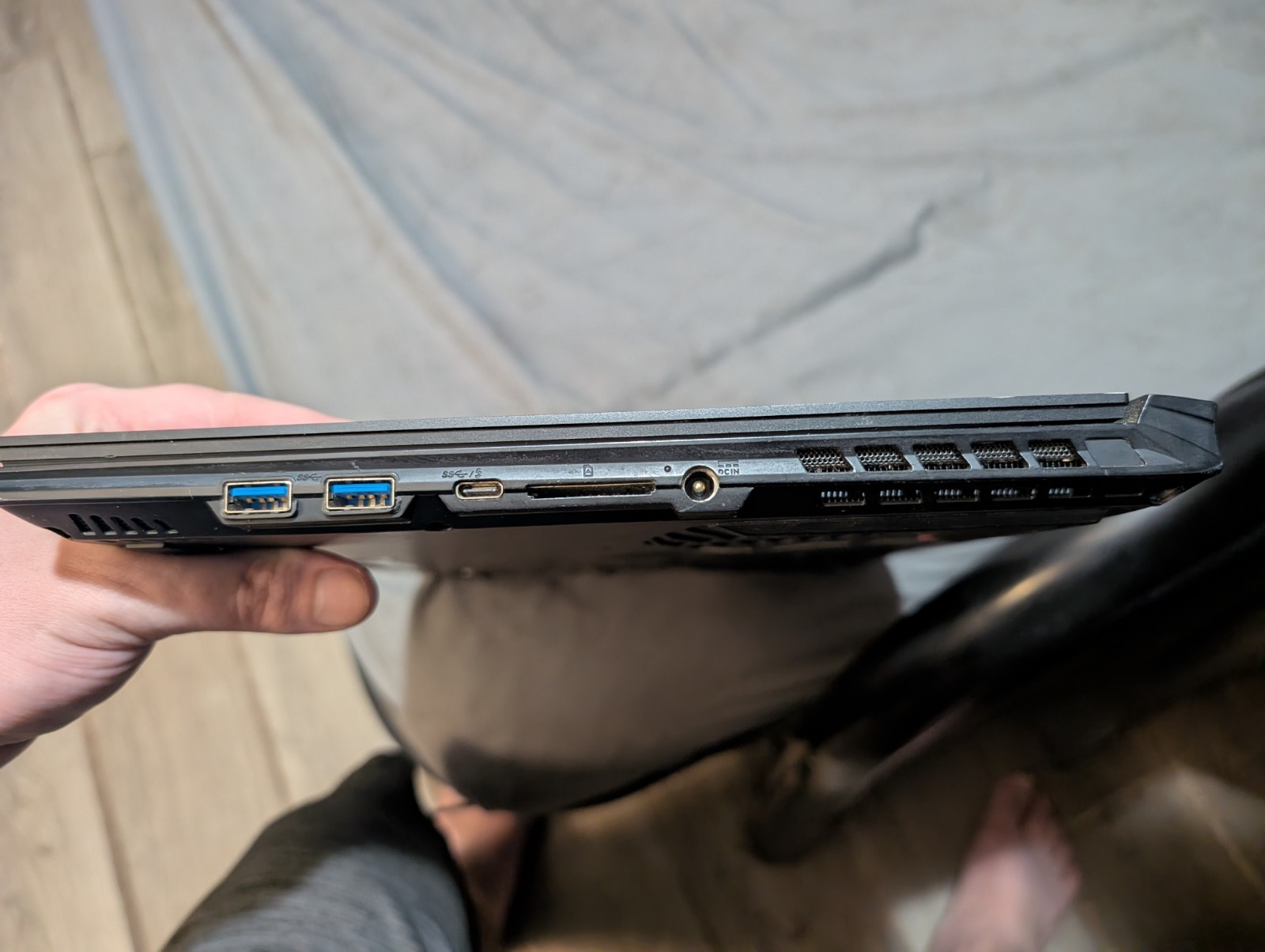 GIGABYTE AERO 15 – 15.6″ 4K OLED – i7-10870H – RTX 3060 GPU – 16 GB – 512 GB