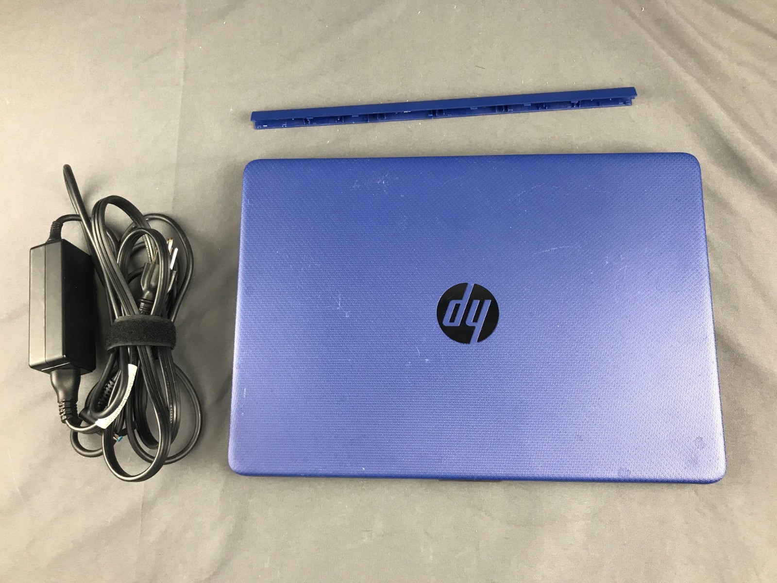 HP 14 Inch Blue Laptop Model: 14-DQ0055DX For Parts