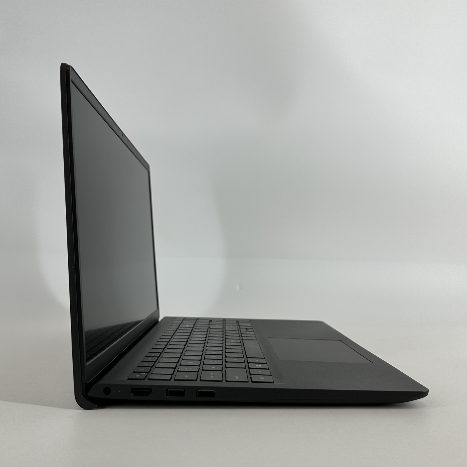 Dell Inspiron 3511 15.6 Black FHD i3-1115G4 3.00GHz 12GB 128GB SSD Very Good