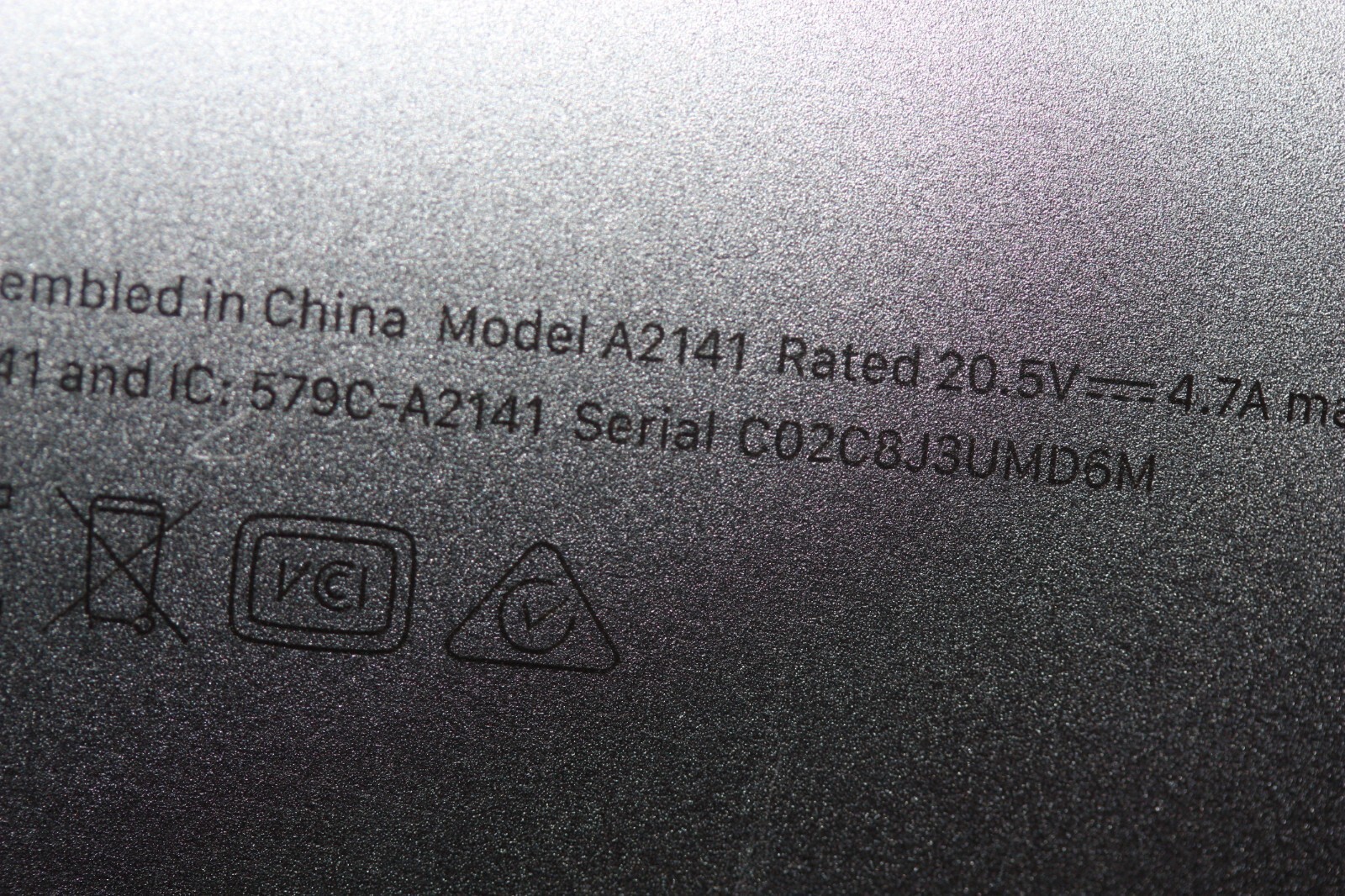 2019 Apple A2141 MacBook Pro 16″ Space Gray As Is For Parts