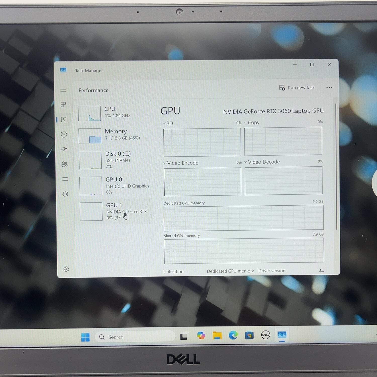 Broken Dell G15 5510 15.6″ i7-10870H 16GB RAM 512GB SSD GeForce RTX 3060 READ