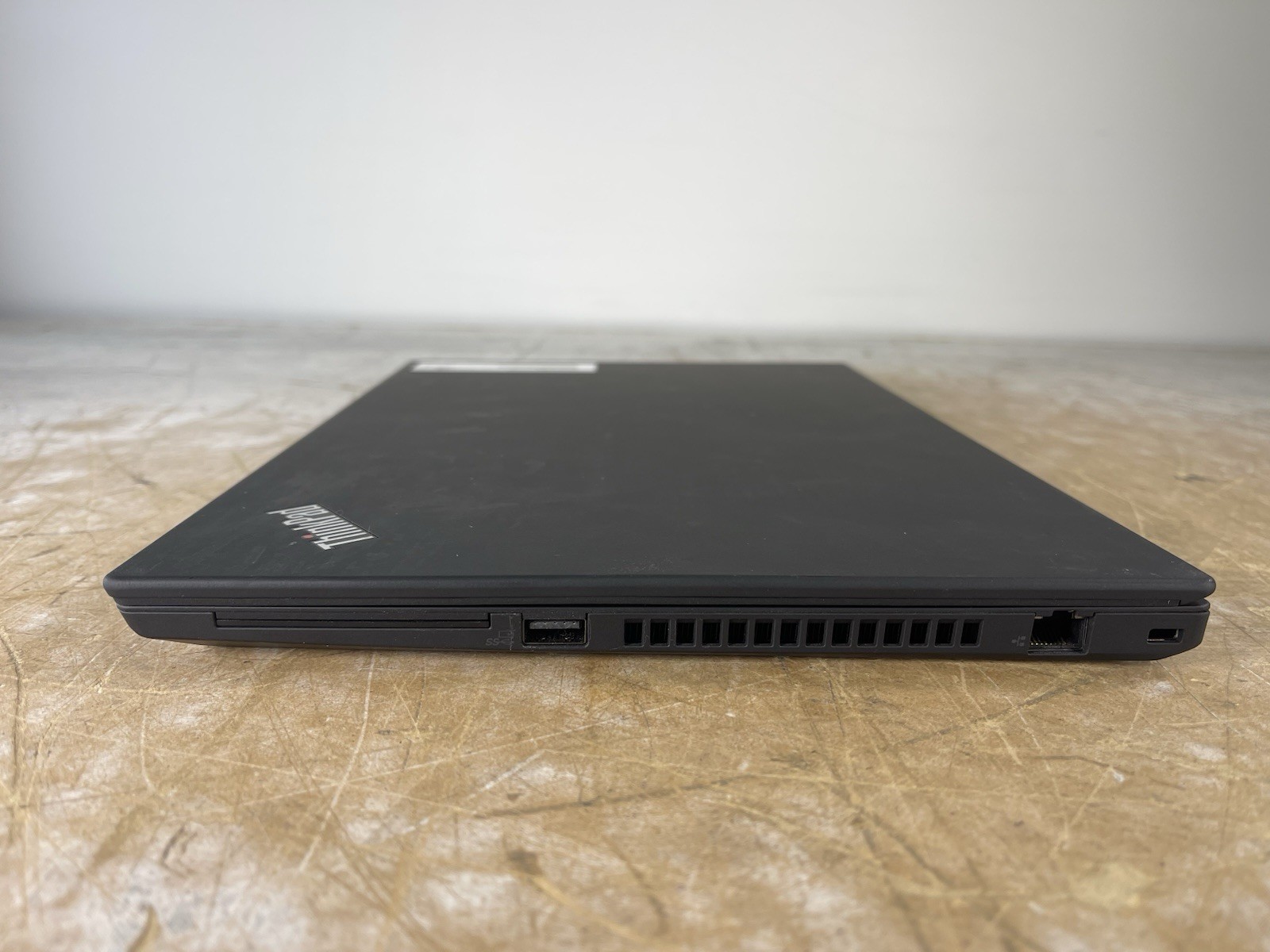 LENOVO THINKPAD T490 i7-8565U @ 1.80GHz, 16GB RAM, NO HDD/OS