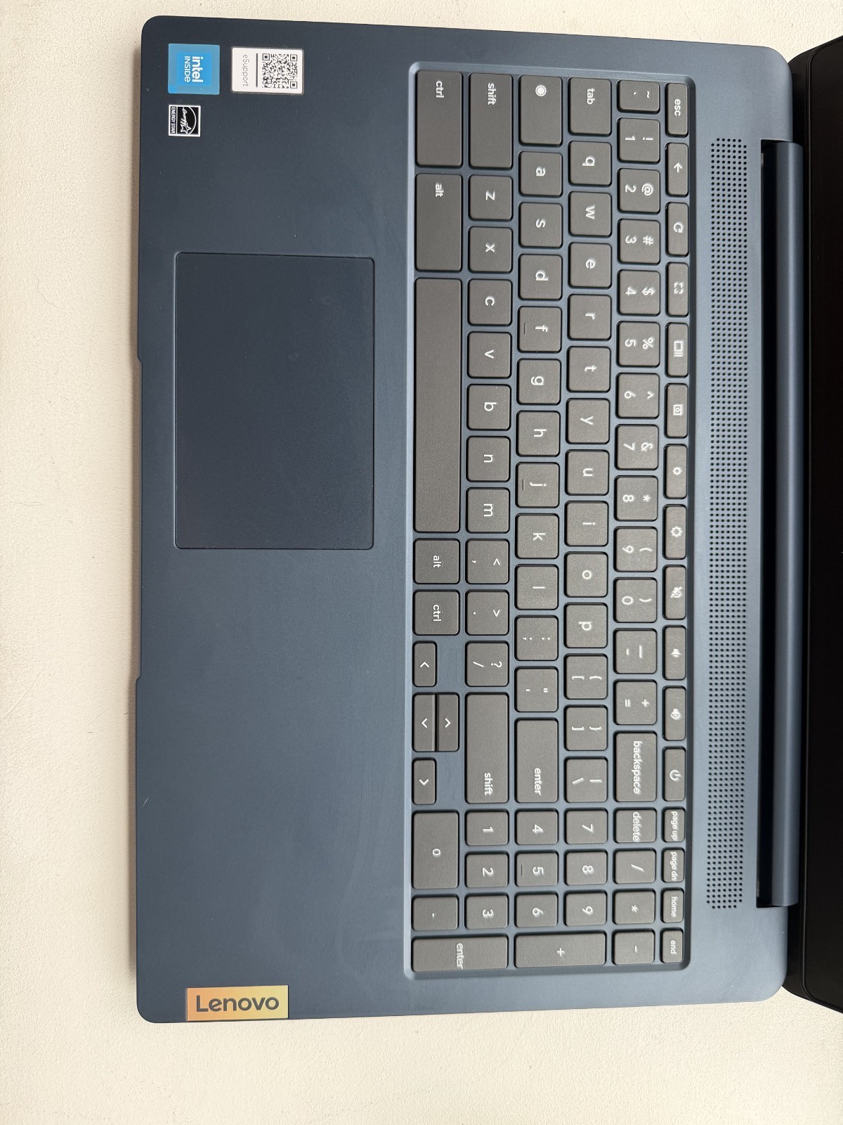 Lenovo IdeaPad 3 Chromebook 15.6″ Celeron N4500 8GB 64GB | Charger Incl