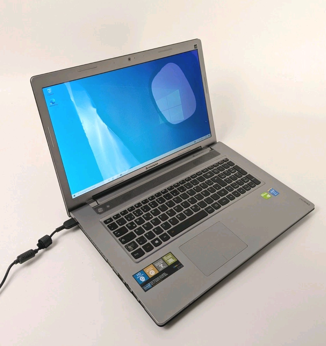 Lenovo IdeaPad Z710 17″ i7-4700MQ 8GB RAM 240GB SSD + NVIDIA GeForce