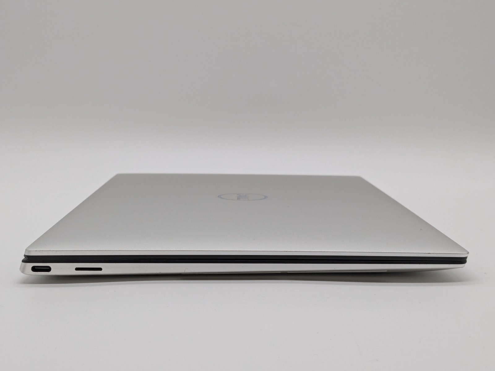 Dell XPS 13 9300 13″ FHD+ I7-1065G7 1TB 8GB W11 Backlit FP Reader IRCam