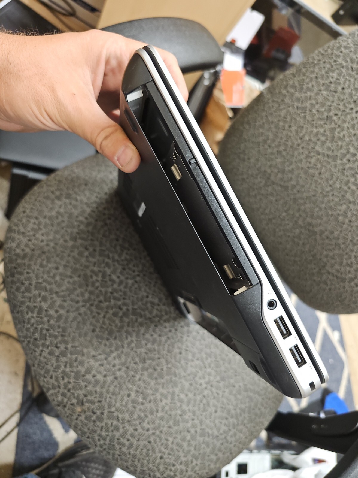 Dell Latitude E6440 NO RAM, i5-4310M, 2.70GHz, NO HDD (AS IS)