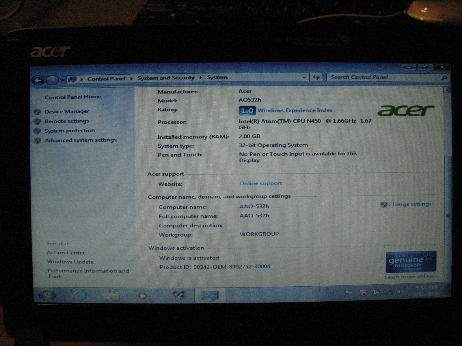 Acer Aspire One 532h Netbook Computer w/ AC Adapter — Excellent Battery