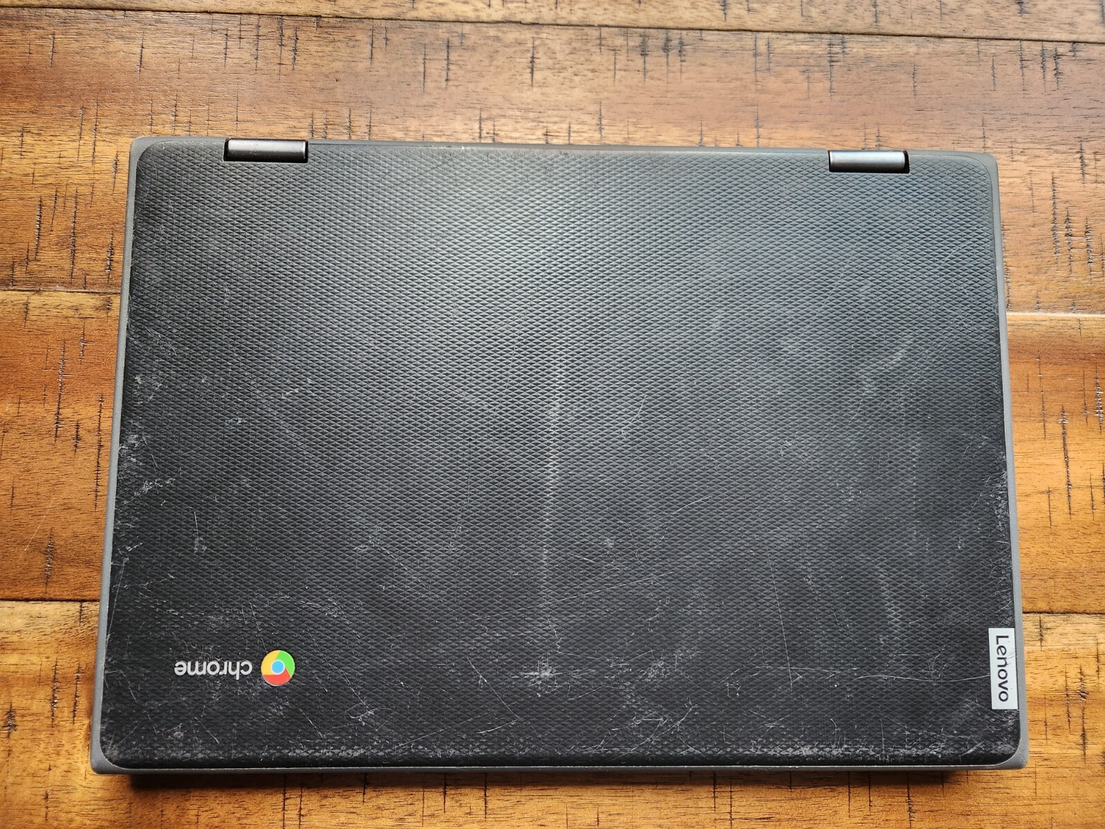 Lenovo 300e Chromebook 2nd Gen 2-in-1 Touch (MTK 8173C CPU – 4GB RAM – 32GB SSD)