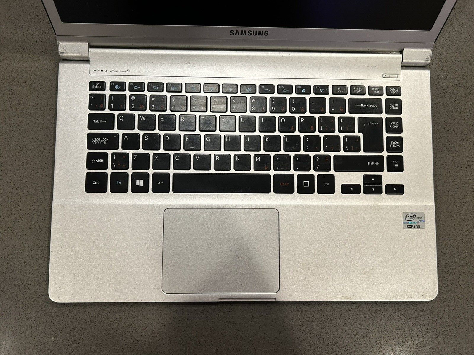 Samsung Notebook 9, NP900X4D, 15 in, Intel i5-3317U, 128GB SSD, 8GB RAM, Win 10