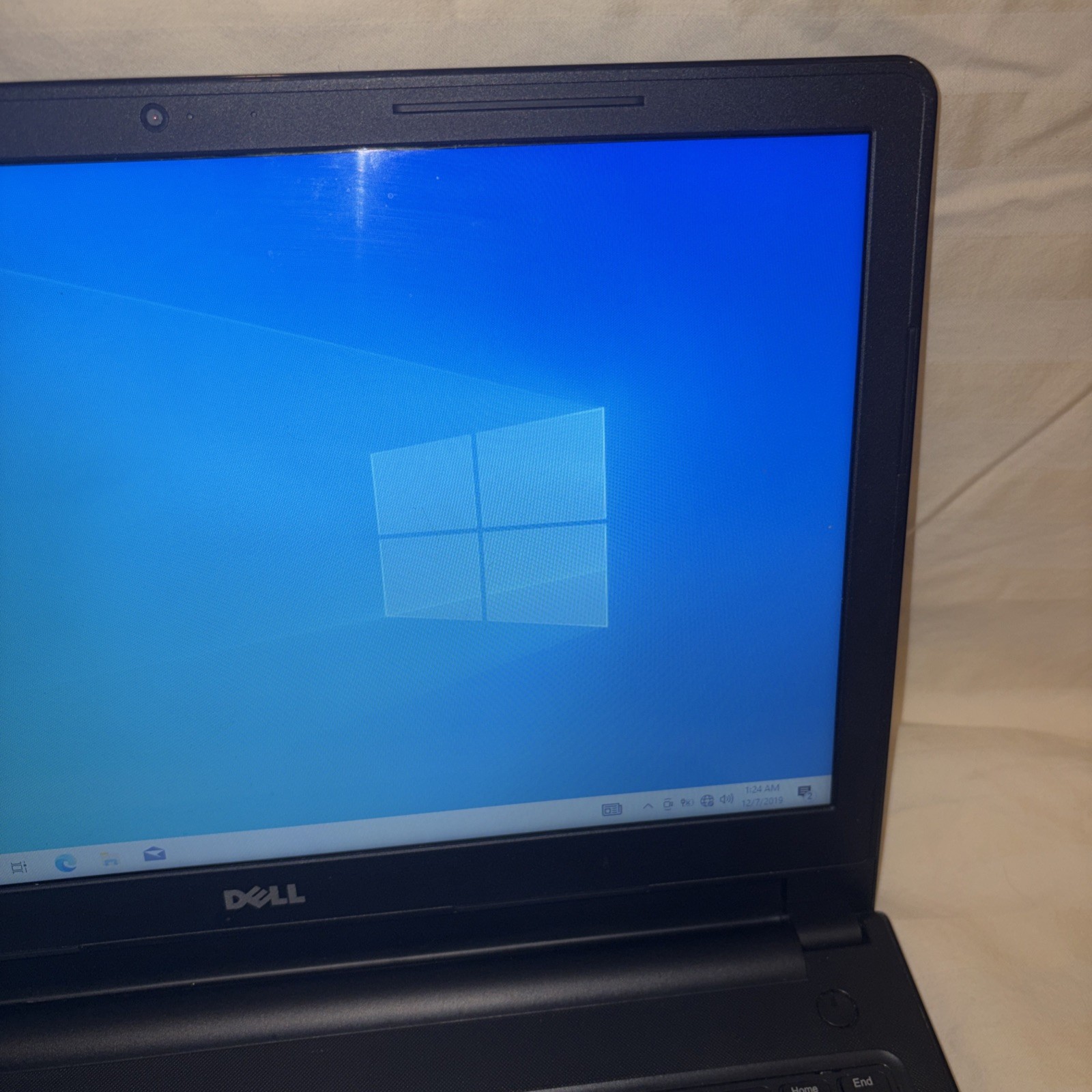 Dell Inspiron 15 3567 15.6in i3-6006U 2.0GHz, 4 GB, 1 TB HDD, Win 10 Home