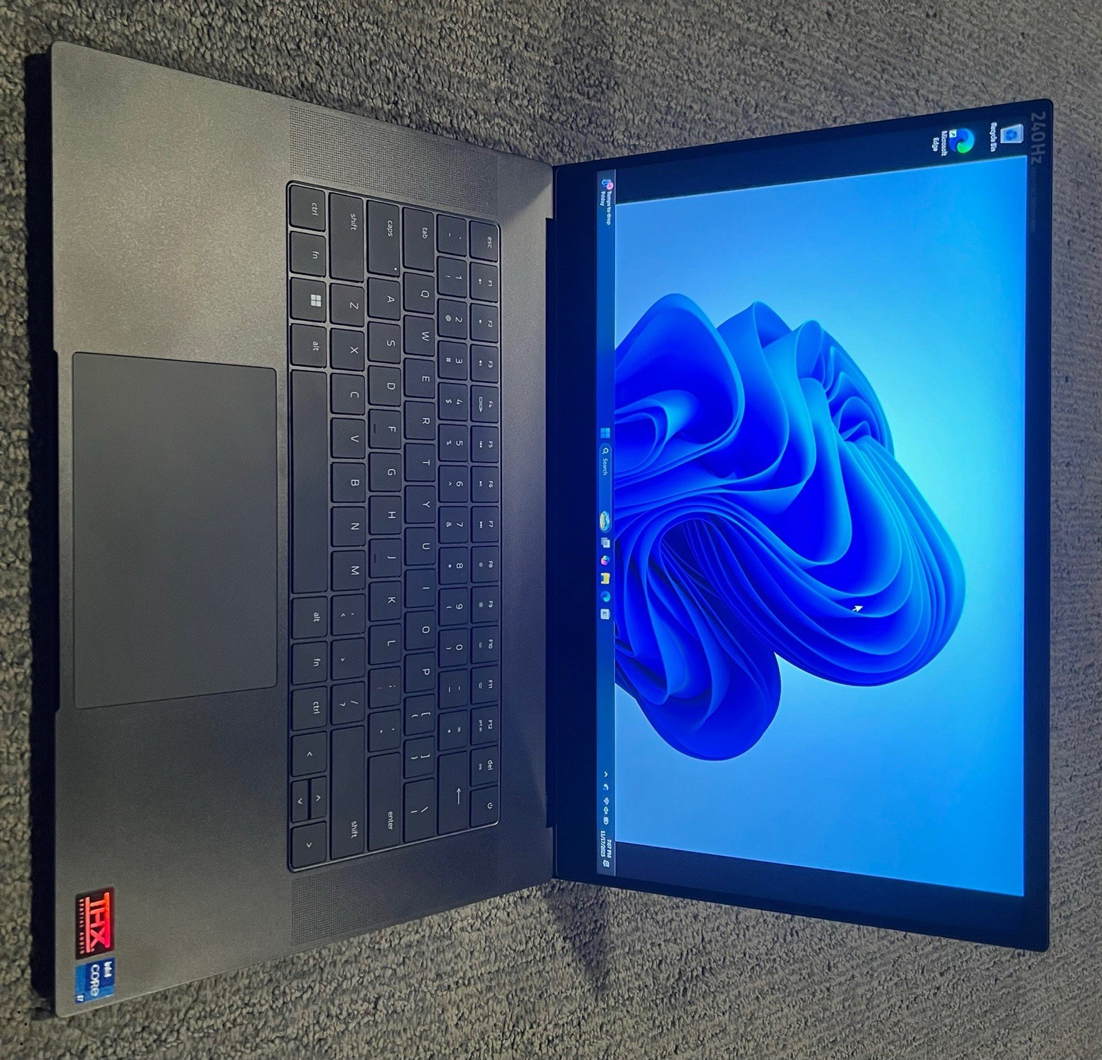 Razer Blade 15 2022 QHD 240Hz RTX 3070 Ti Laptop I7 12800H, 16GB RAM, 1TB SSD