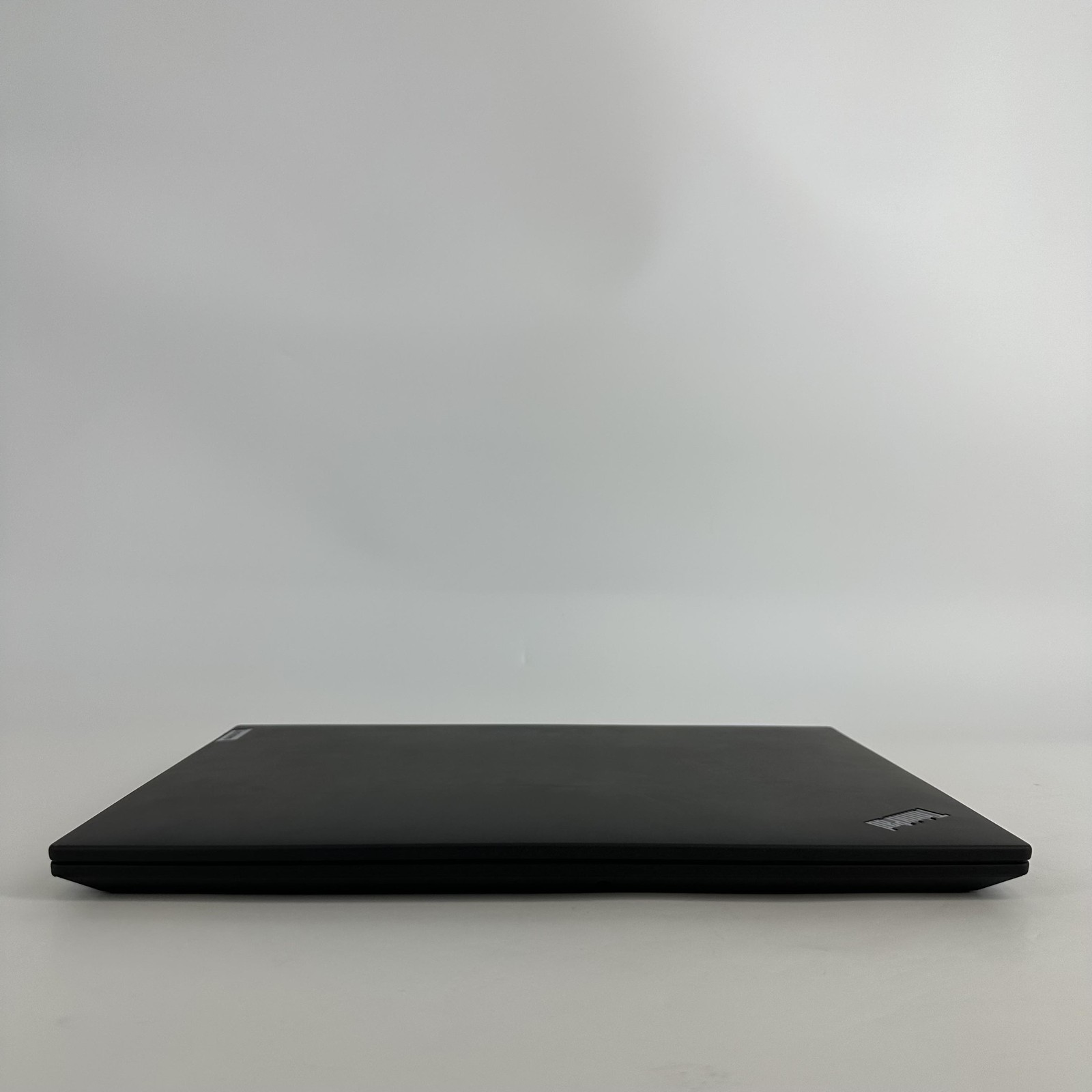 Lenovo ThinkPad T16 Gen 1 16″ FHD+ 2.1 GHz i7-1260P 16GB 512GB SSD Good