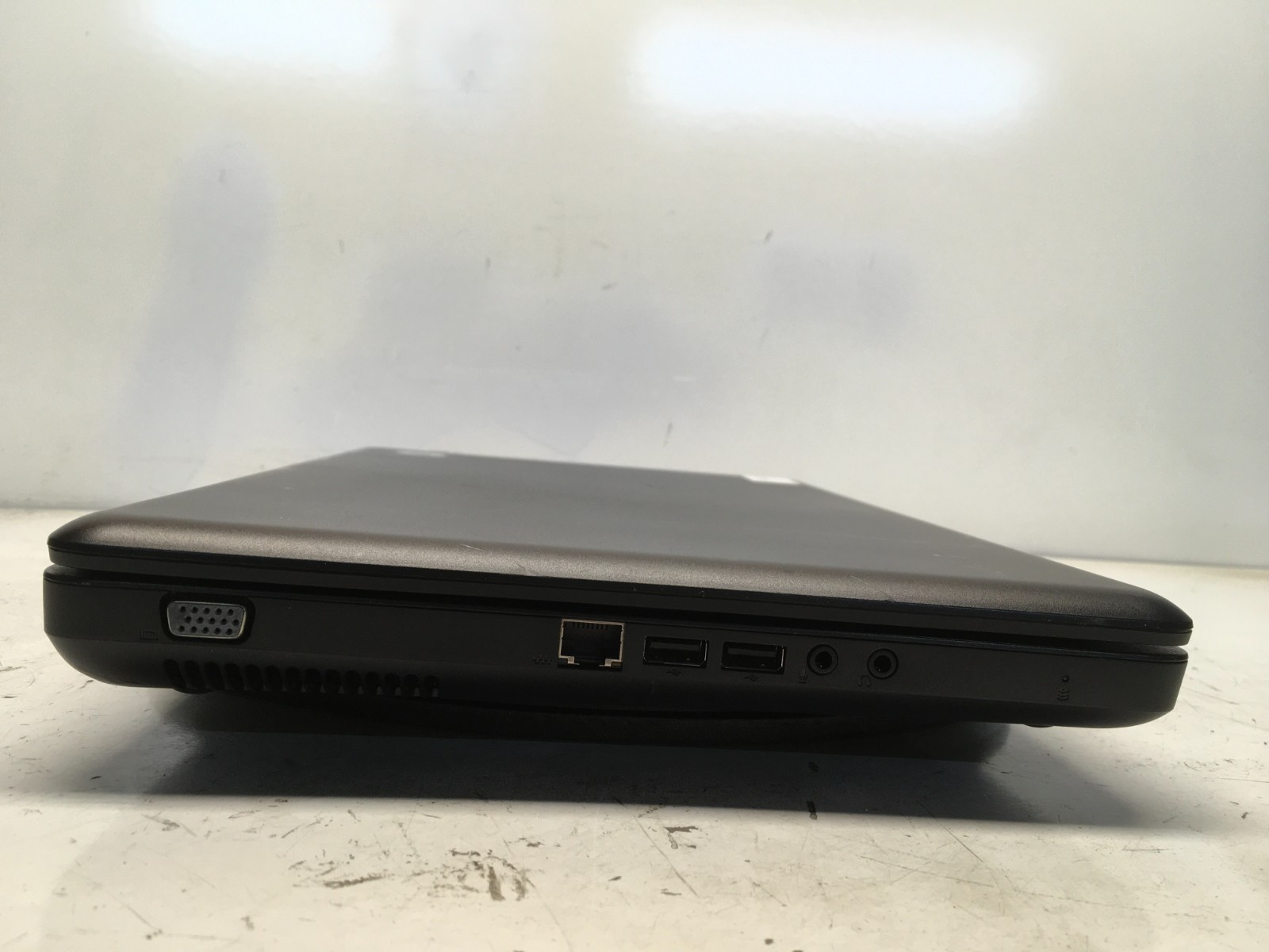 HP G56-129WM Intel Celeron 900 2.2GHz 3 GB NO HDD