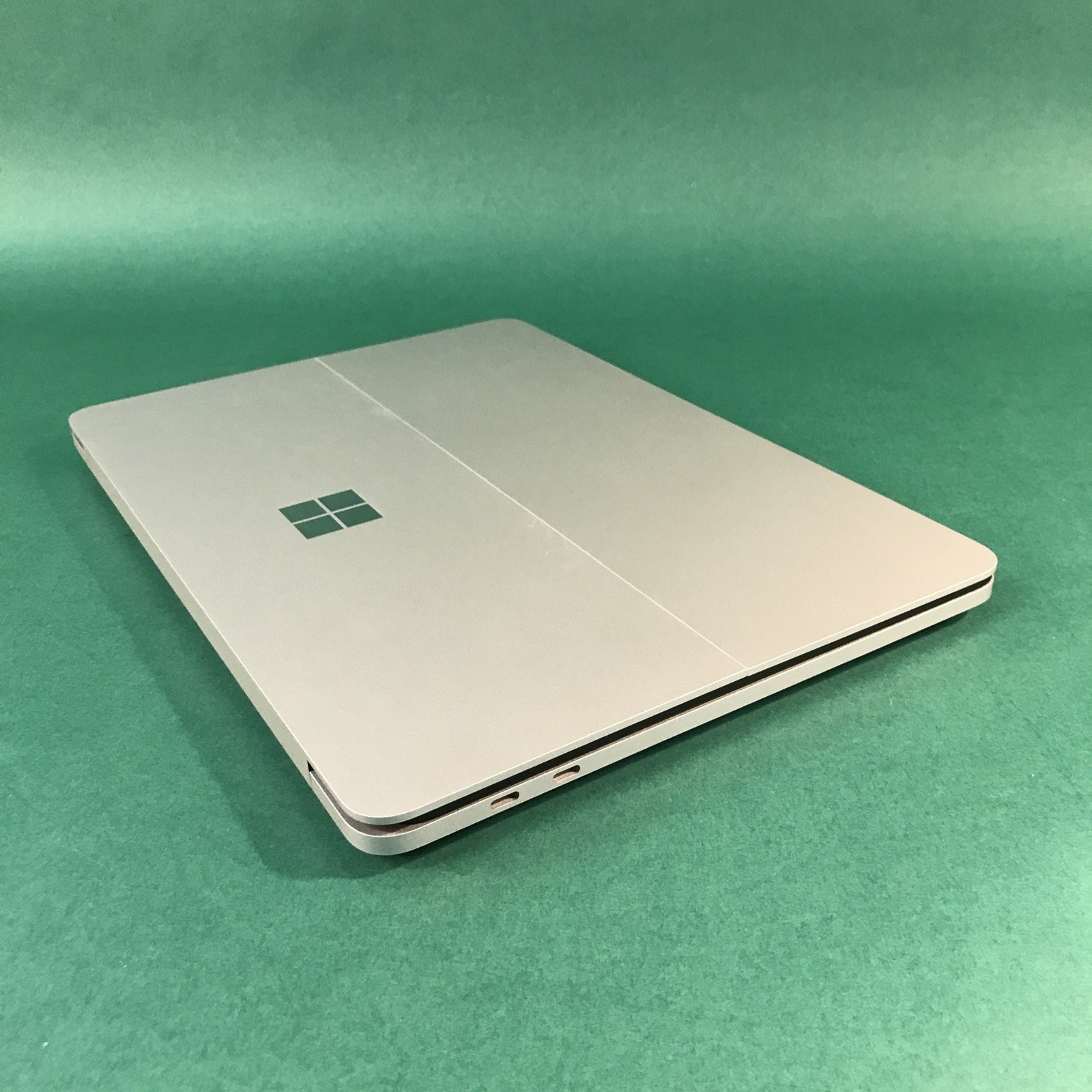 Microsoft Surface Laptop Studio 1964 i7-11370H 32GB RAM 2TB NVME RTX 3050 W11Pro