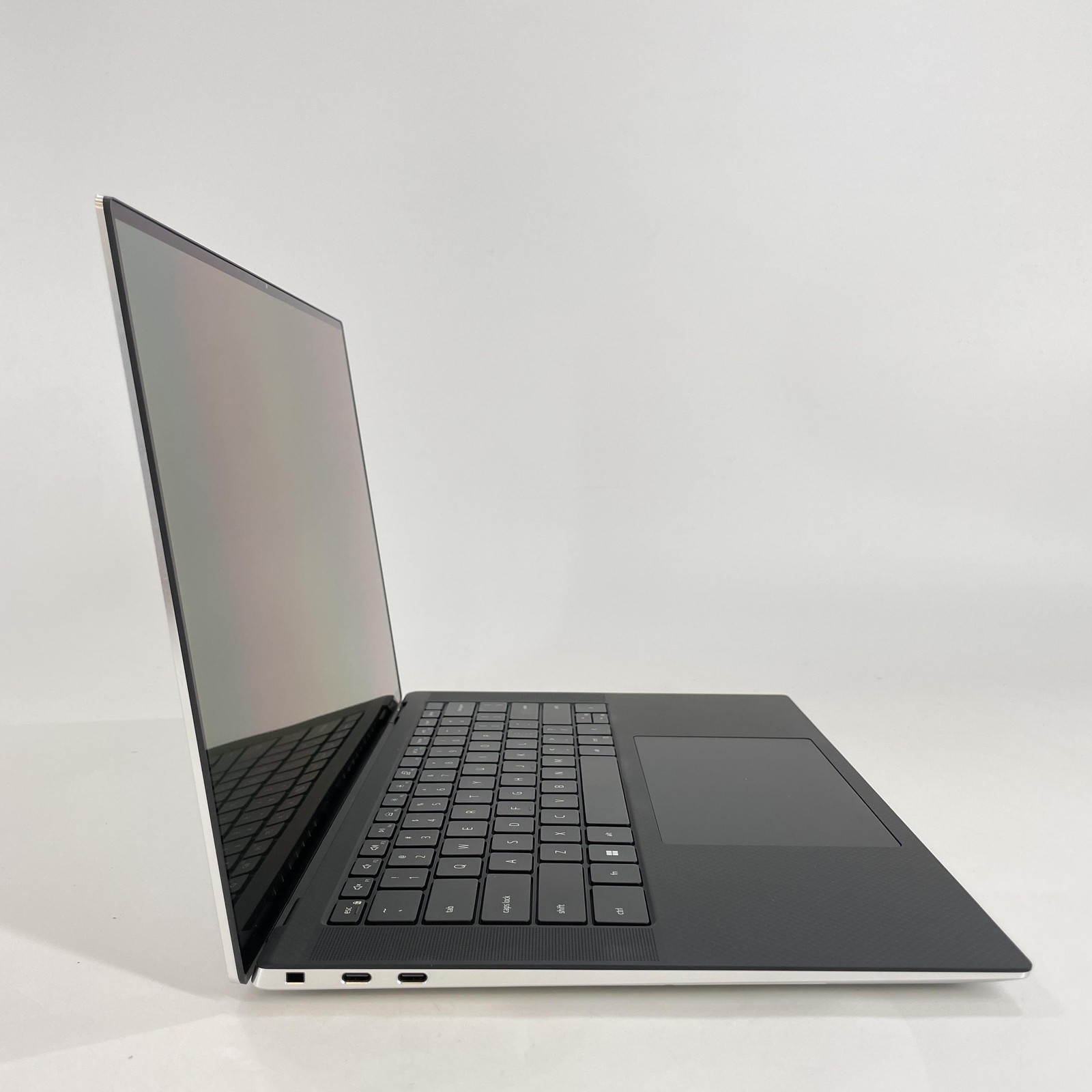 Dell XPS 15 9520 QHD+ TOUCH 2.5 GHz i9-12900HK 16GB 1TB SSD RTX 3050 Ti Good
