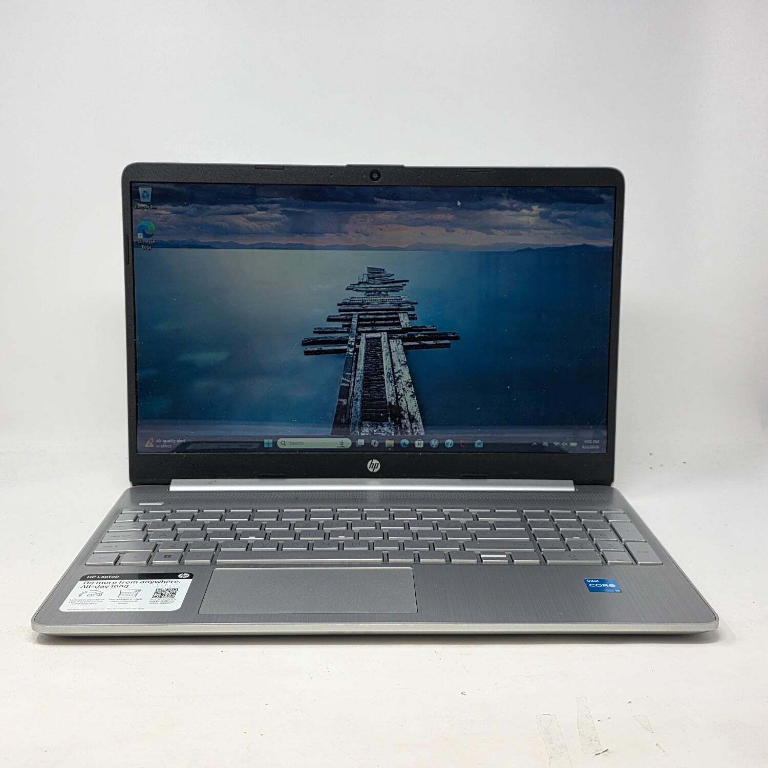 HP Laptop 15-DY5033DX 15.6″ i3-1215U 1.2GHz 8GB RAM 256GB SSD