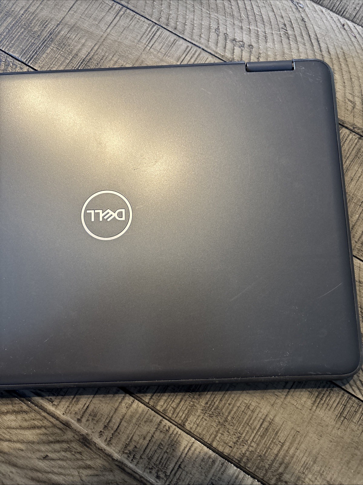 Dell Latitude 3190 2-in-1 Touch Intel N5030 1.1GHz 4 GB 64 GB SsD Win 11 P. Edu.
