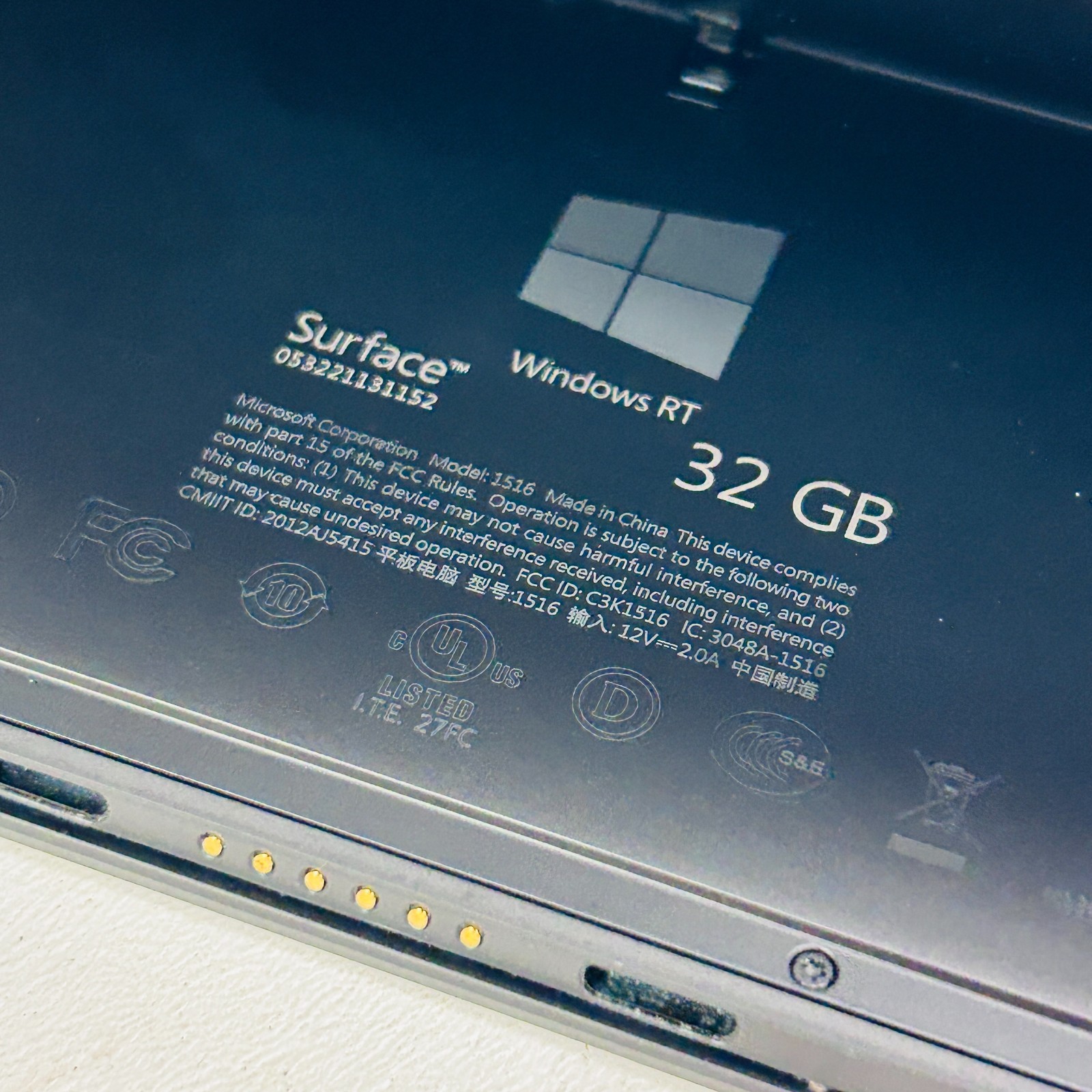 “Bad Battery, For Parts” Microsoft Surface RT – Model 1516 32GB Wi-Fi 10.6″