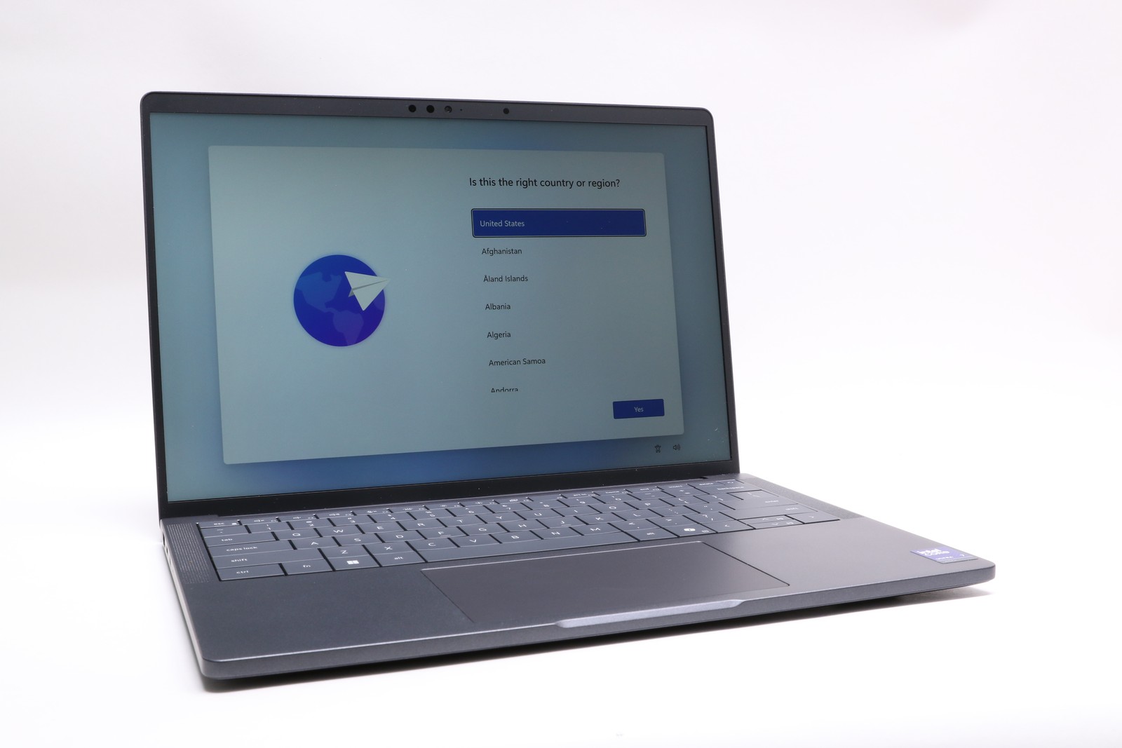 14″ QHD+ Dell Pro 14 Premium Pa14250, Ultra 7 268V, 32GB, 512GB, 100% Battery!