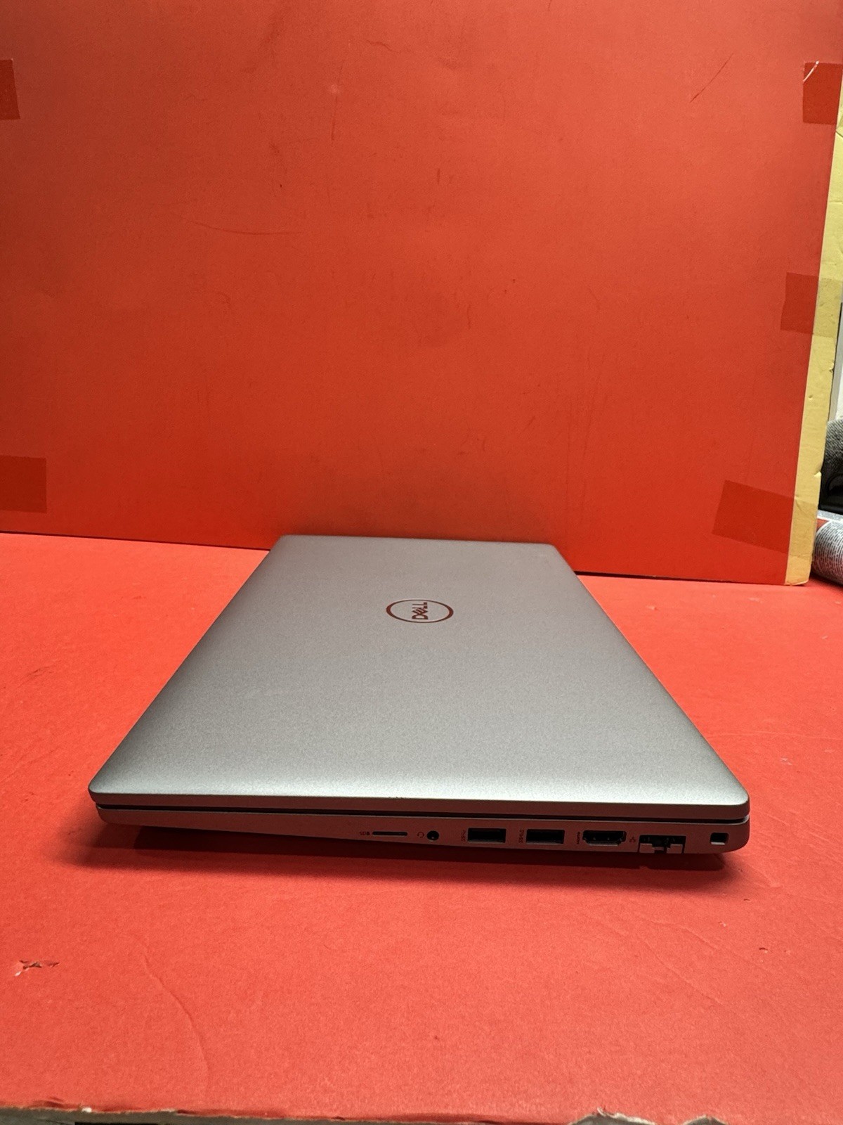 Dell Latitude 5520 15.4” 11th i7 3.0GHz 16GBRAN 512GBSD Windows 11pro