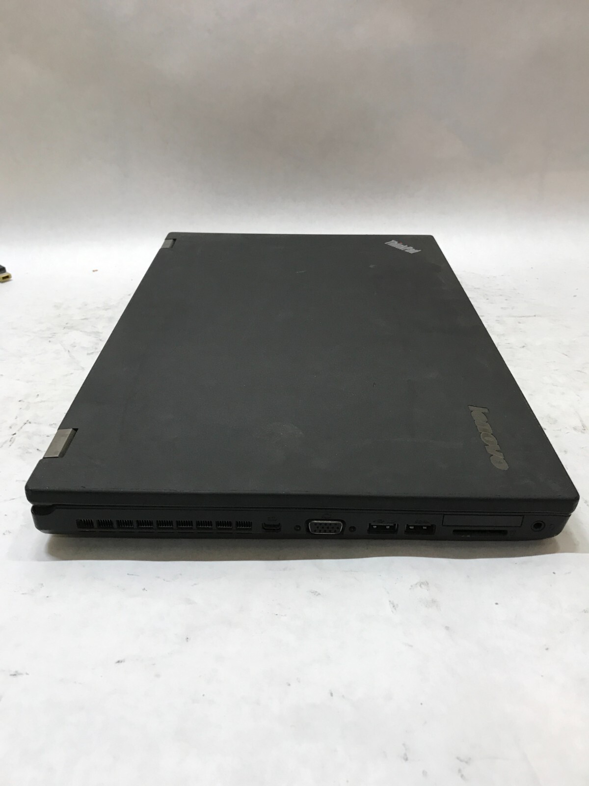 Lenovo ThinkPad T540p 15″ Intel Core i5 4GB RAM NO HDD/OS For Parts BAD LCD – DW