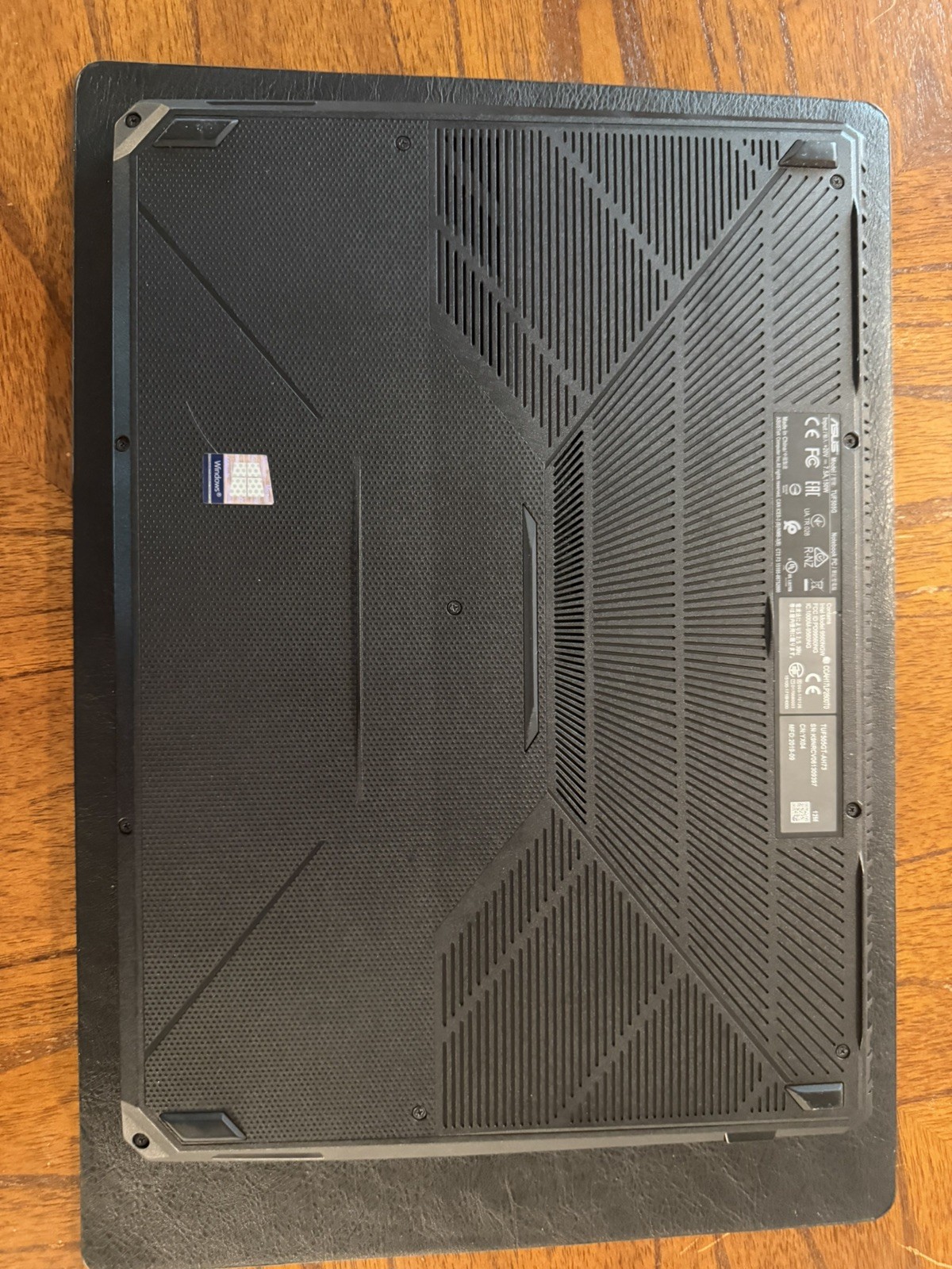 ASUS TUF FX505 15.6 inch Gaming Laptop (1TB, 16GB Ram, i7-9750H, GTX1650)