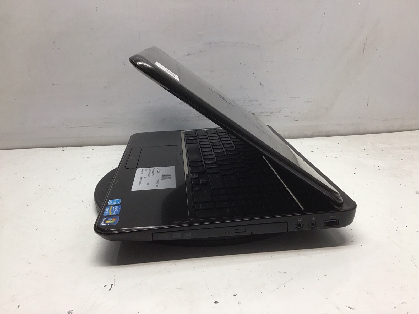Dell Inspiron N5110 Intel i5-2450M 2.5GHz 6 GB NO HDD