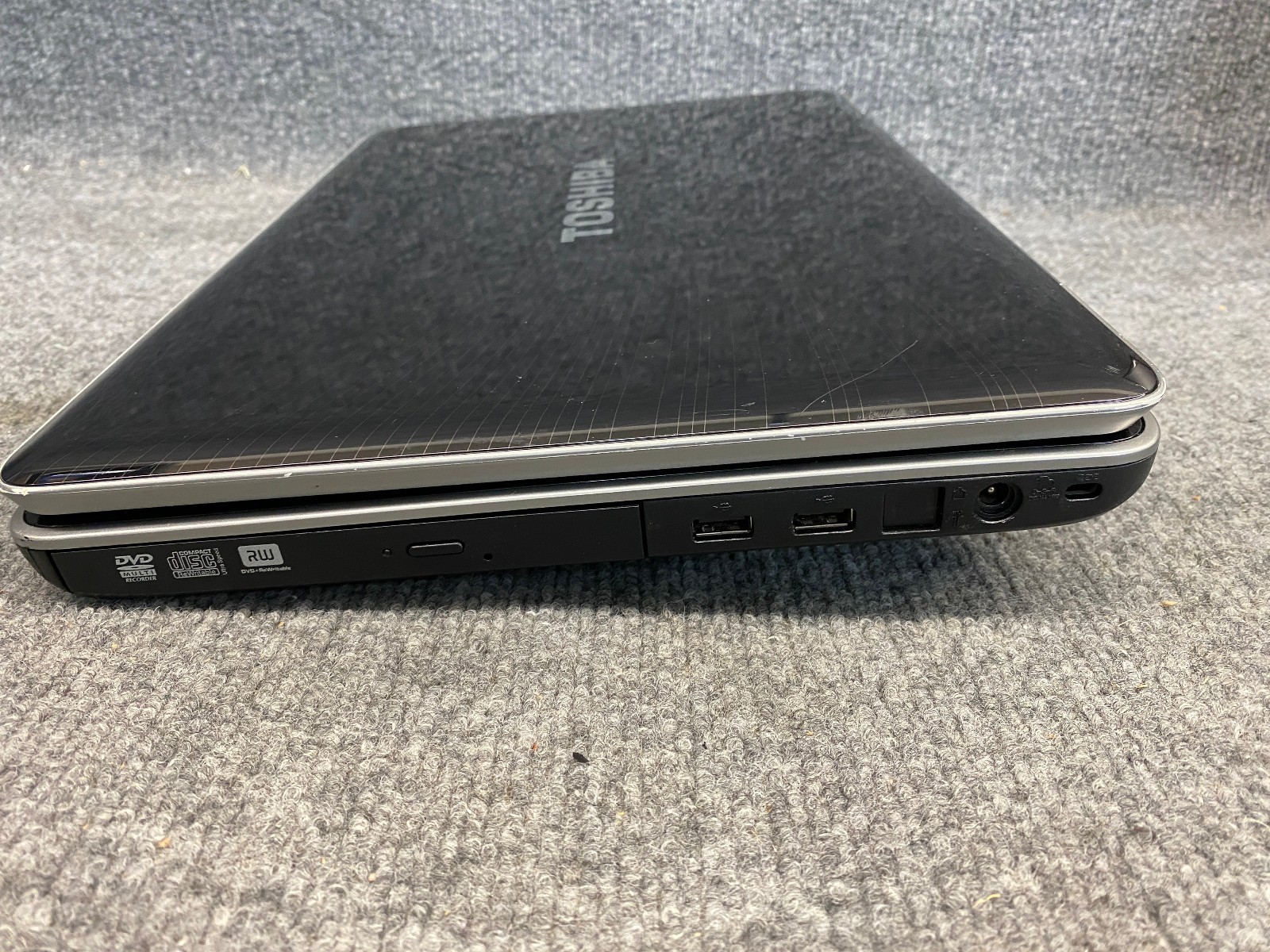 Toshiba Satellite A505-S6005 Intel Core i3-330M 2.13GHz 4GB RAM 500GB HDD