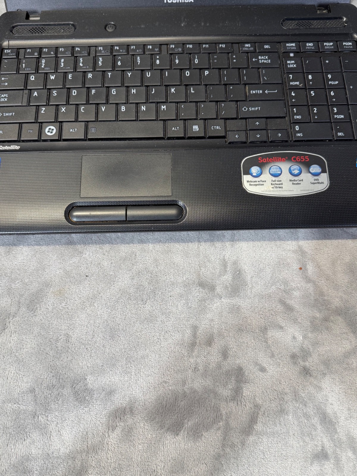 Toshiba Satellite C655-S5503 Laptop Intel Core i3-2350M 6GB Ram Bad Battery