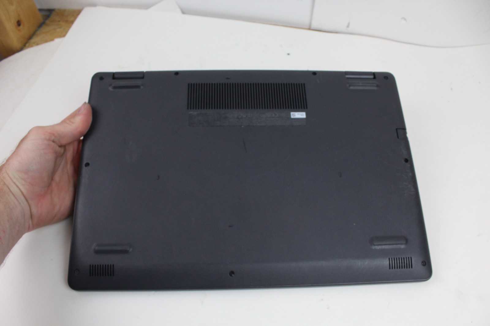 Dell Inspiron 3502 15.6″ Celeron N4020 4GB RAM 128GB SSD w/ OS NO CHARGER