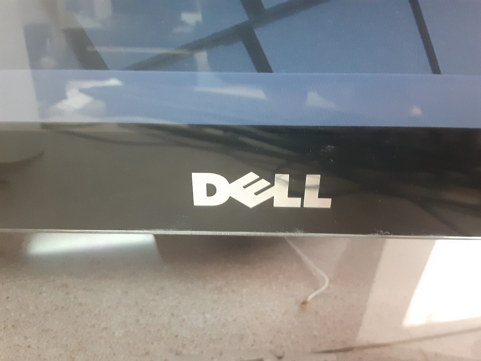 VINTAGE Dell XPS A2010 All-In-One Desktop Computer 2GB RAM, 500GB Hard Drive