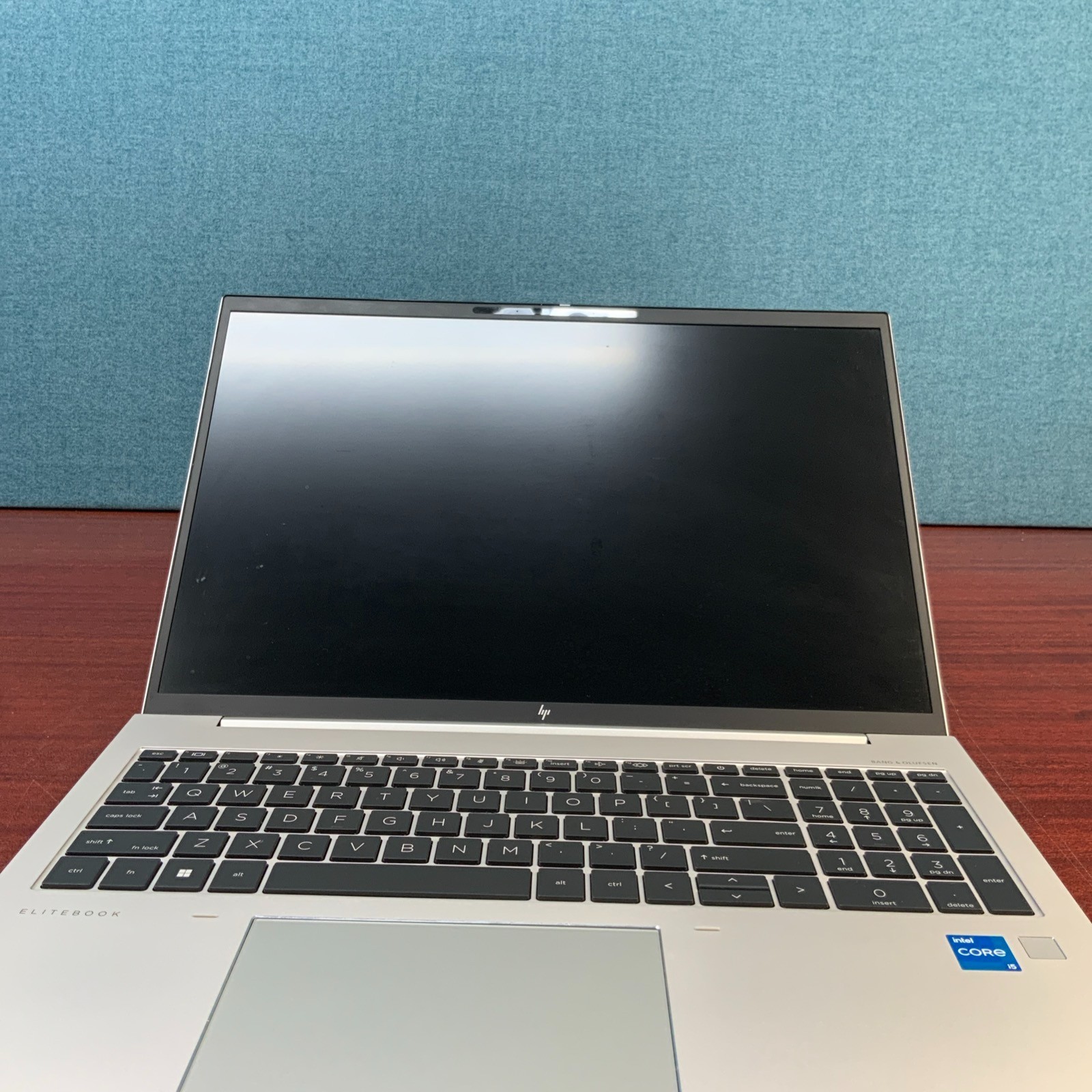 HP EliteBook 860 G10 13th Gen Intel i5-1335U 16GB RAM 512 GB SSD Win 11 Pro