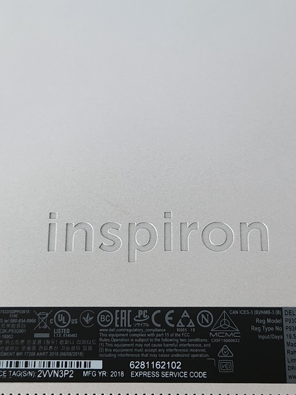 Dell Inspiron 5482 2-in-1 14″ Touchscreen Laptop/i5-8265U/8GB/256GB/SSD/W10H