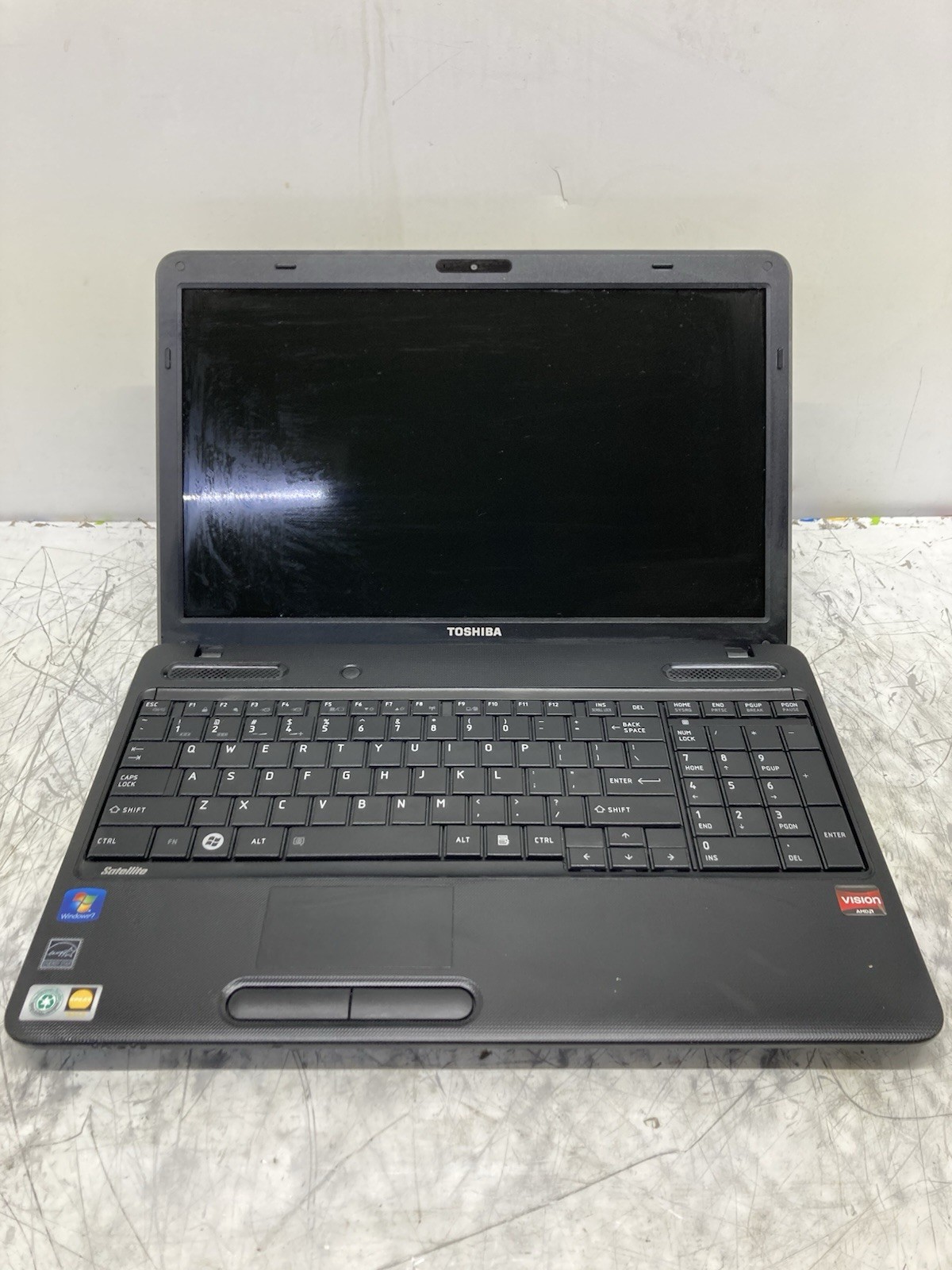 Toshiba Satellite C655D-S5202 AMD C-50 1.00GHz 4GB RAM No HDD | Boot to BIOS