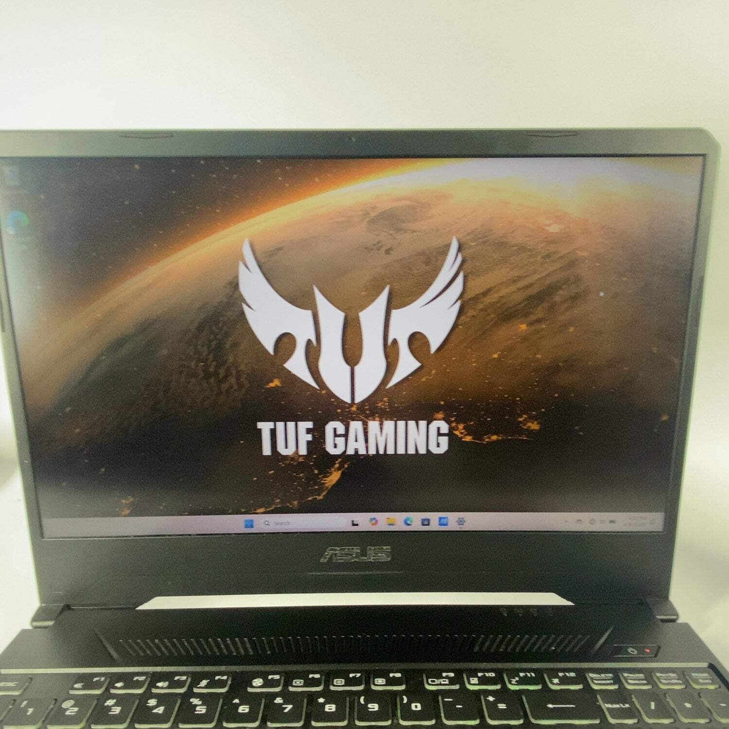 ASUS TUF GAMING LAPTOP FX505GT i7-9750H 2.6GHz 16GB RAM 512GB SSD GTX 1650 4GB