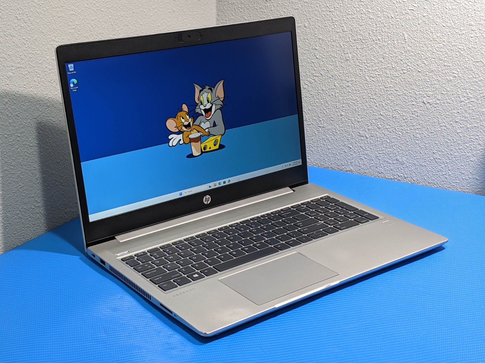 HP ProBook 450 G7 15.6″ FHD Intel Core i5-10210U 1.6GHz 16GB 256GB W11P +Charger