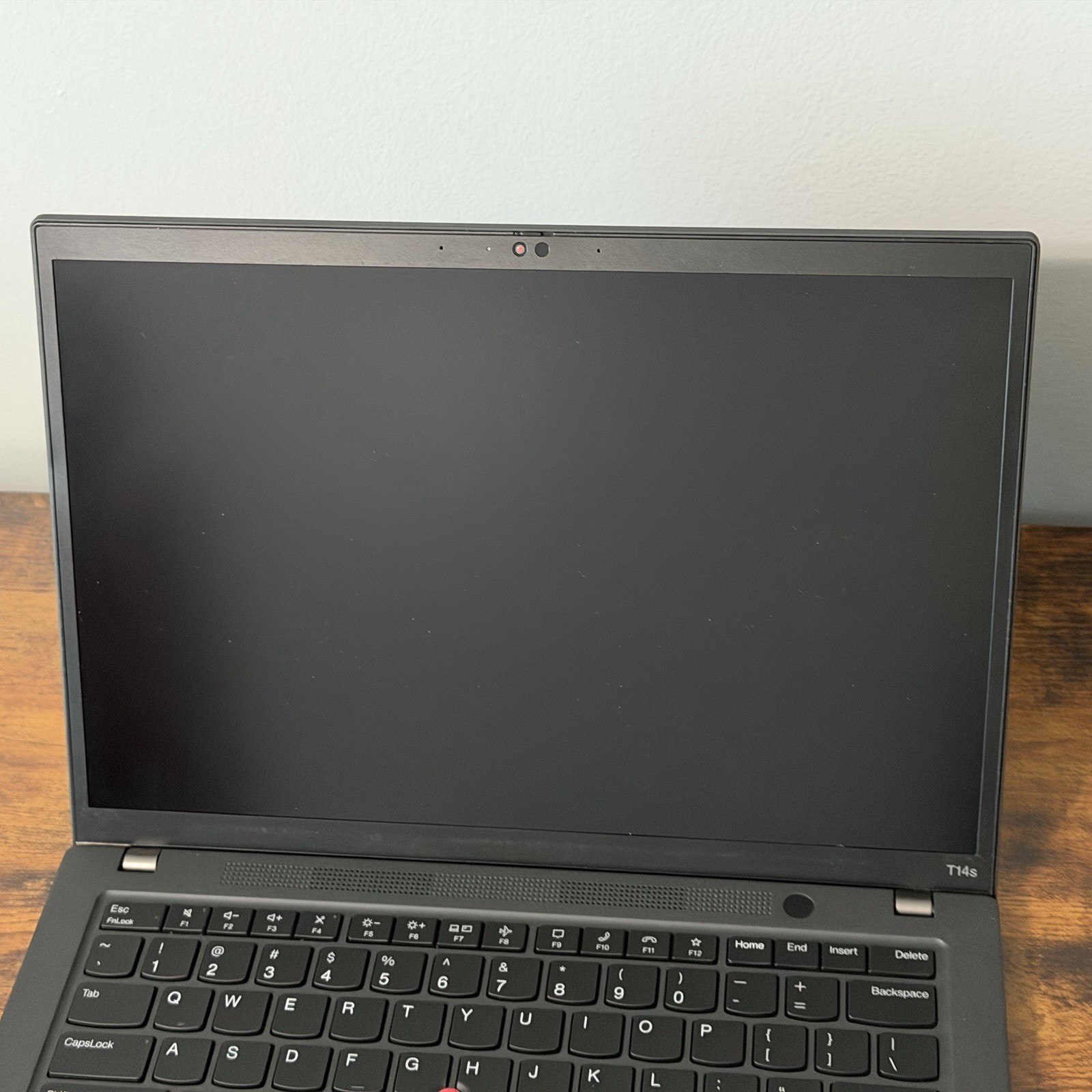 Lenovo Thinkpad T14s Gen 3 16GB DDR5 512GB NVMe i5-1245U 400nit 100% sRGB Win 11