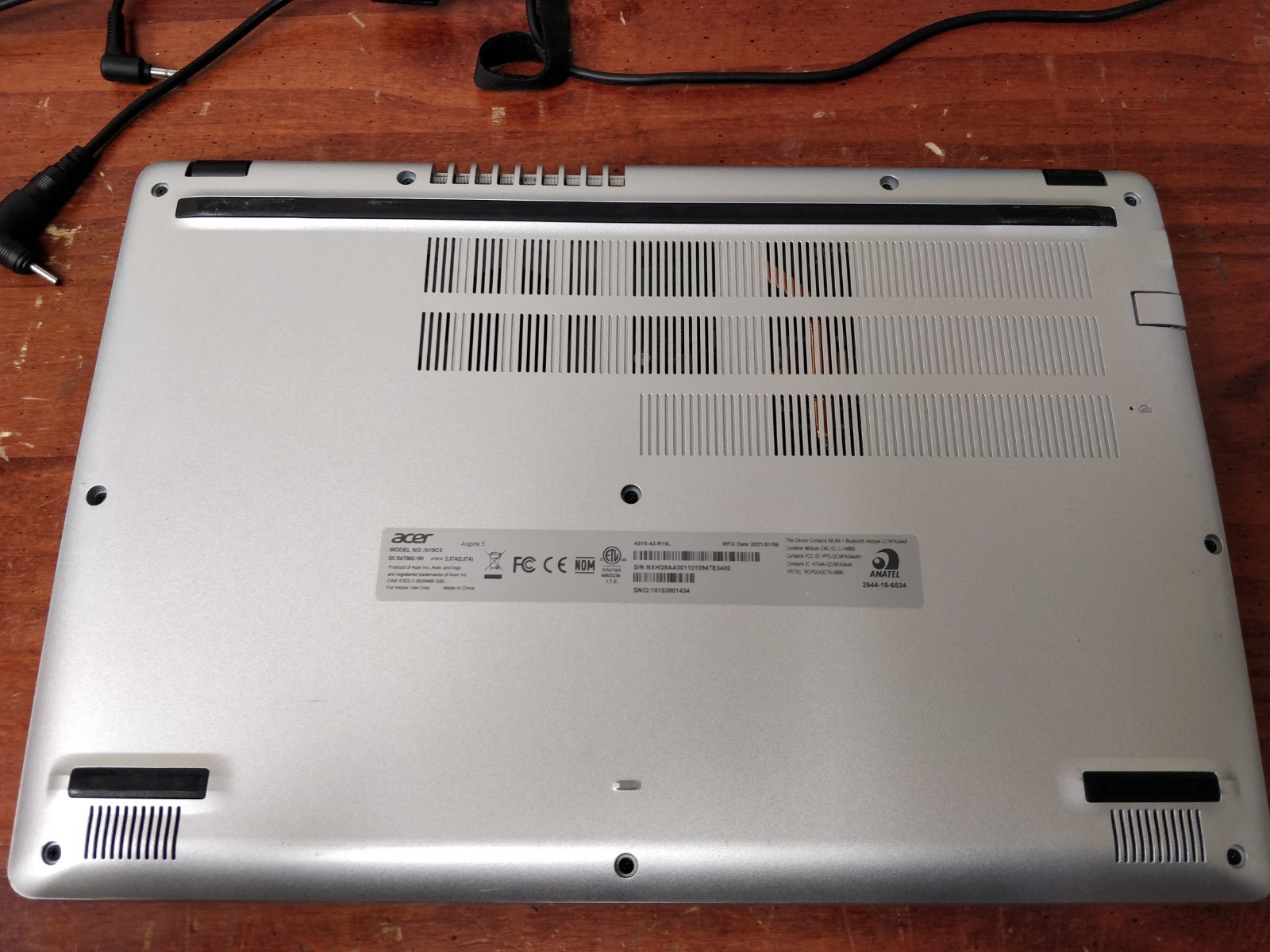 Acer Aspire A515-43-R19L AMD RYZEN 3 3200U@2.60GHz 8GB RAM NO DRIVE PARTS 8825