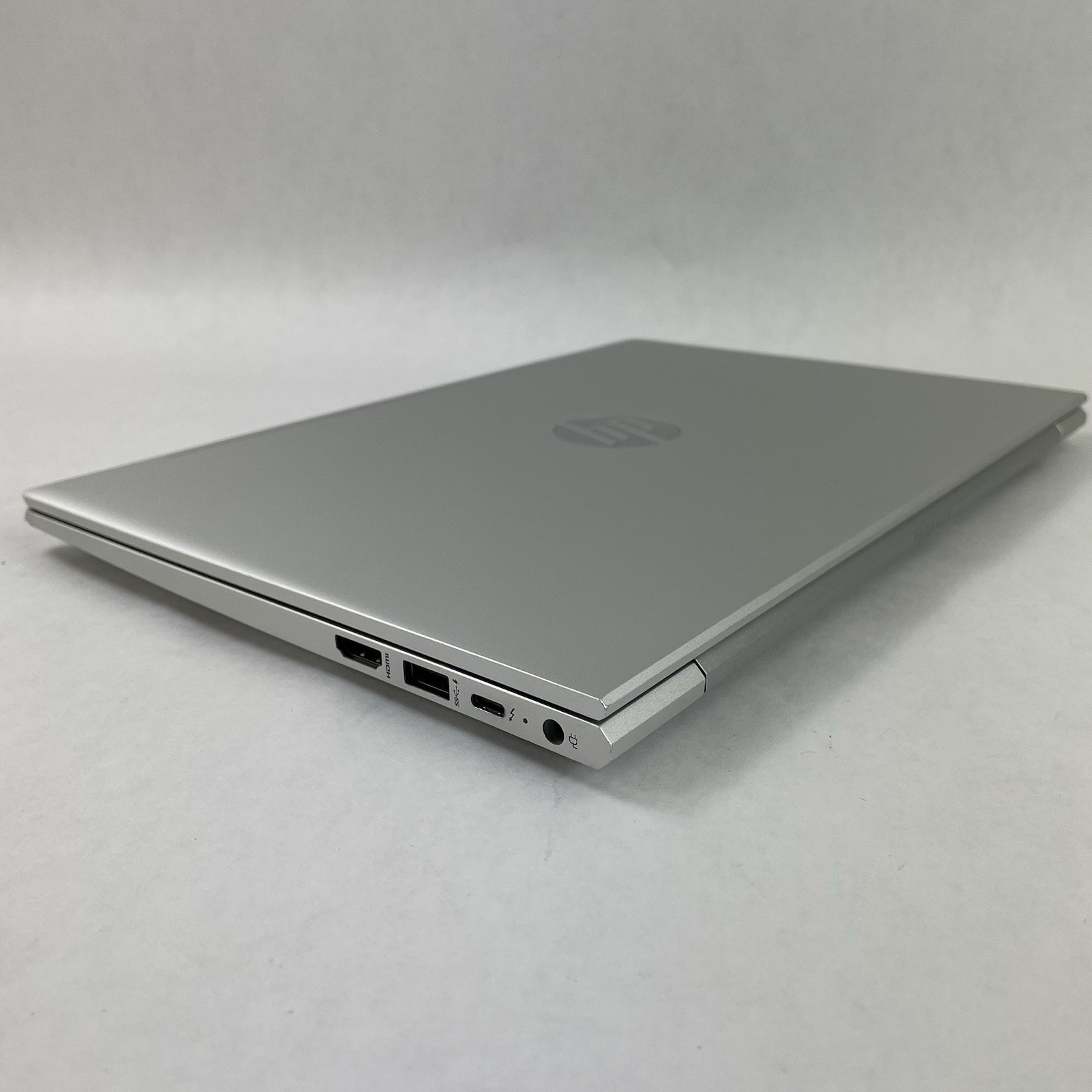 HP ProBook 630 G8 13.3″ i7-1165G7 2.80 GHz 8 GB RAM No SSD/OS/AC