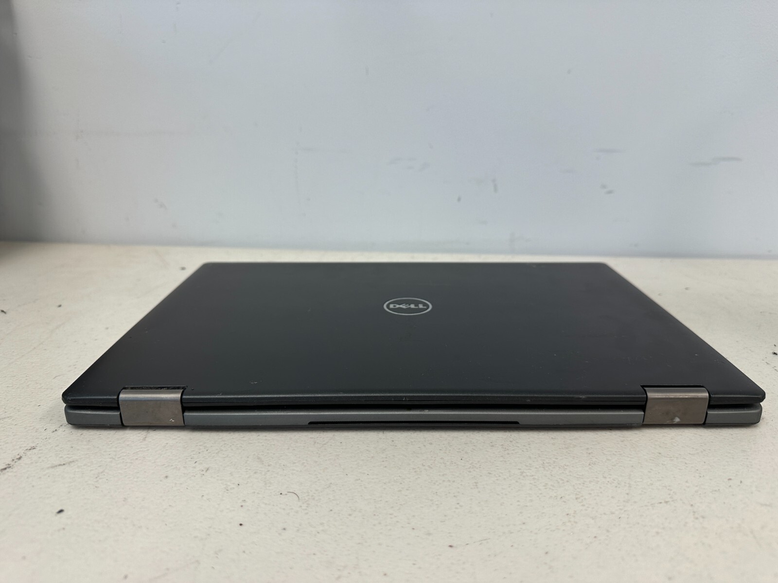 Dell Inspiron 13-7353 i3 6100 8GB RAM 128GB SSD BROKEN SCREEN NO AC #04