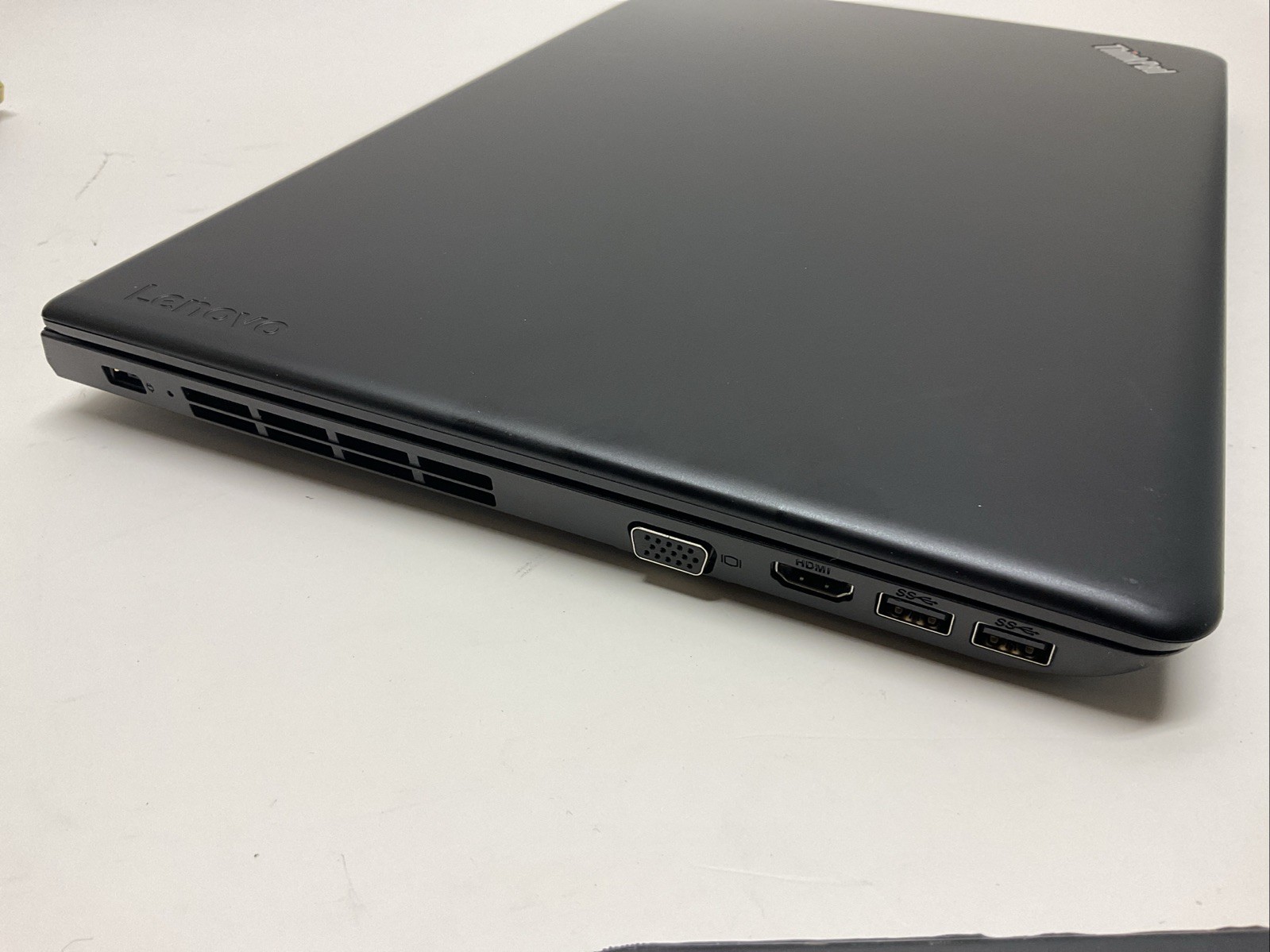 Lenovo ThinkPad E570 CPU i7, 8GB RAM, SSD 256GB, HDD 500GB, 950M 2GB, Win 11 Pro