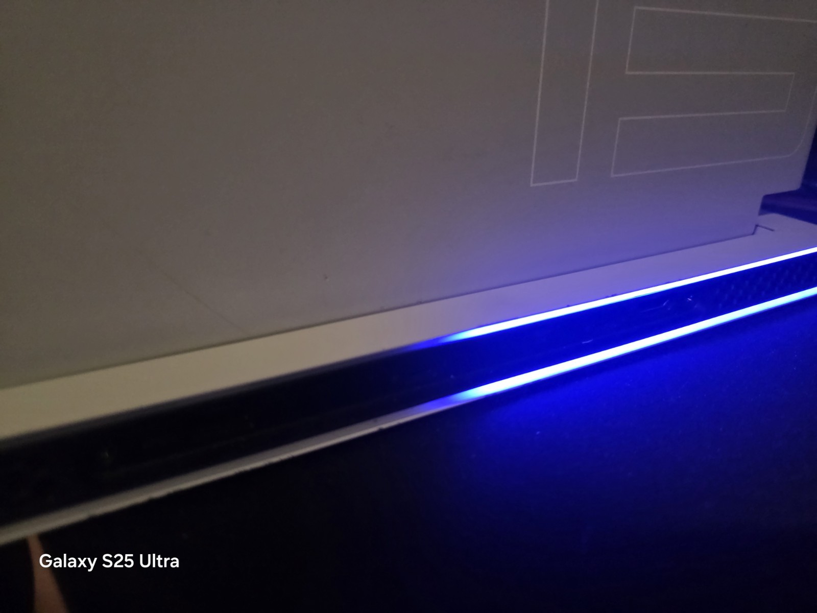 Alienware X15 R2 Laptop 15.6″ I9-32GB RAM, RTX3080 Ti, 512gb. Good But Read.