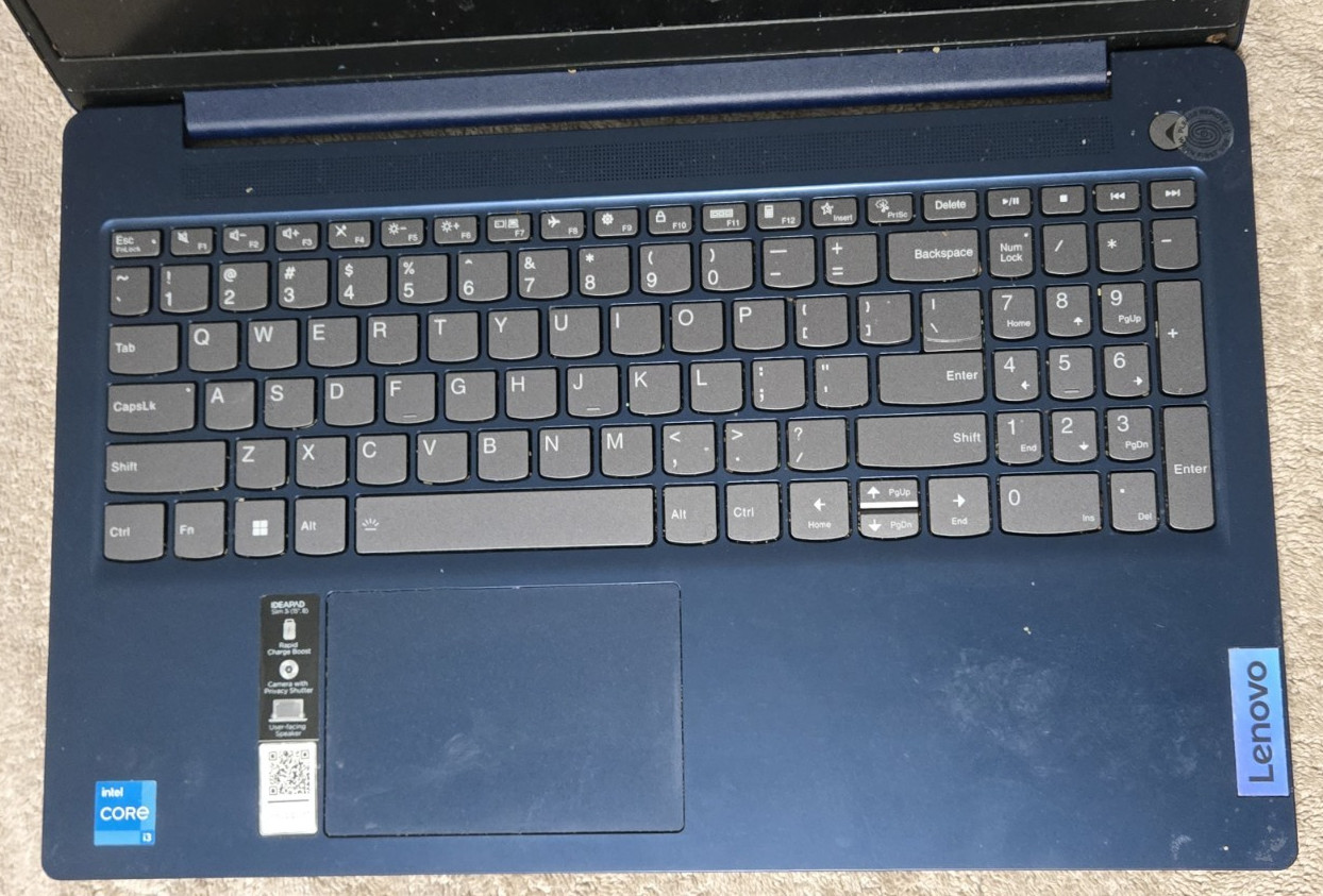 LENOVO IdeaPad Slim 3 15IRU8 – LAPTOP NOTEBOOK FOR PARTS OR REPAIR – SEE BELOW